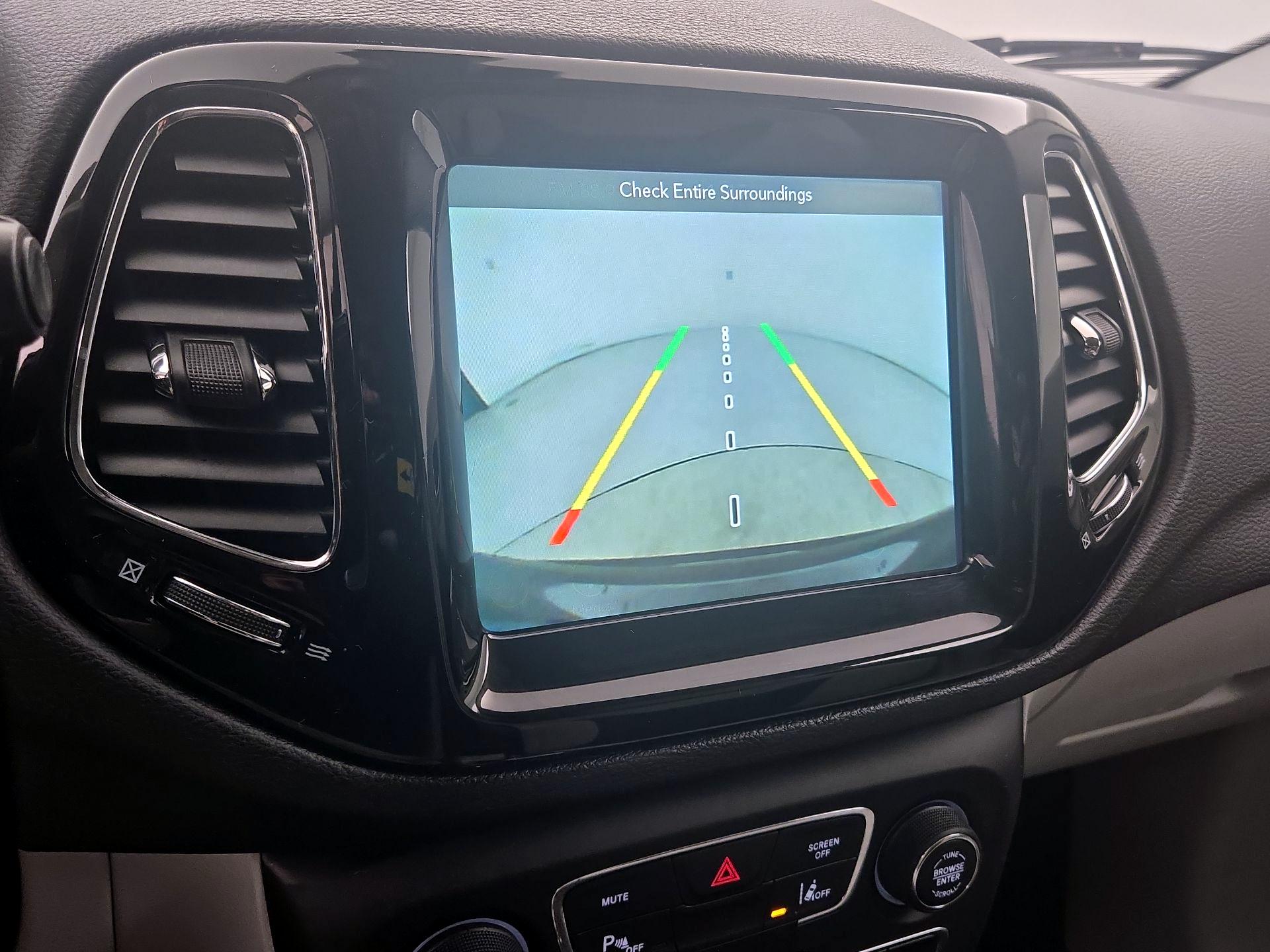 Thumbnail: 2018 Jeep Compass - 15