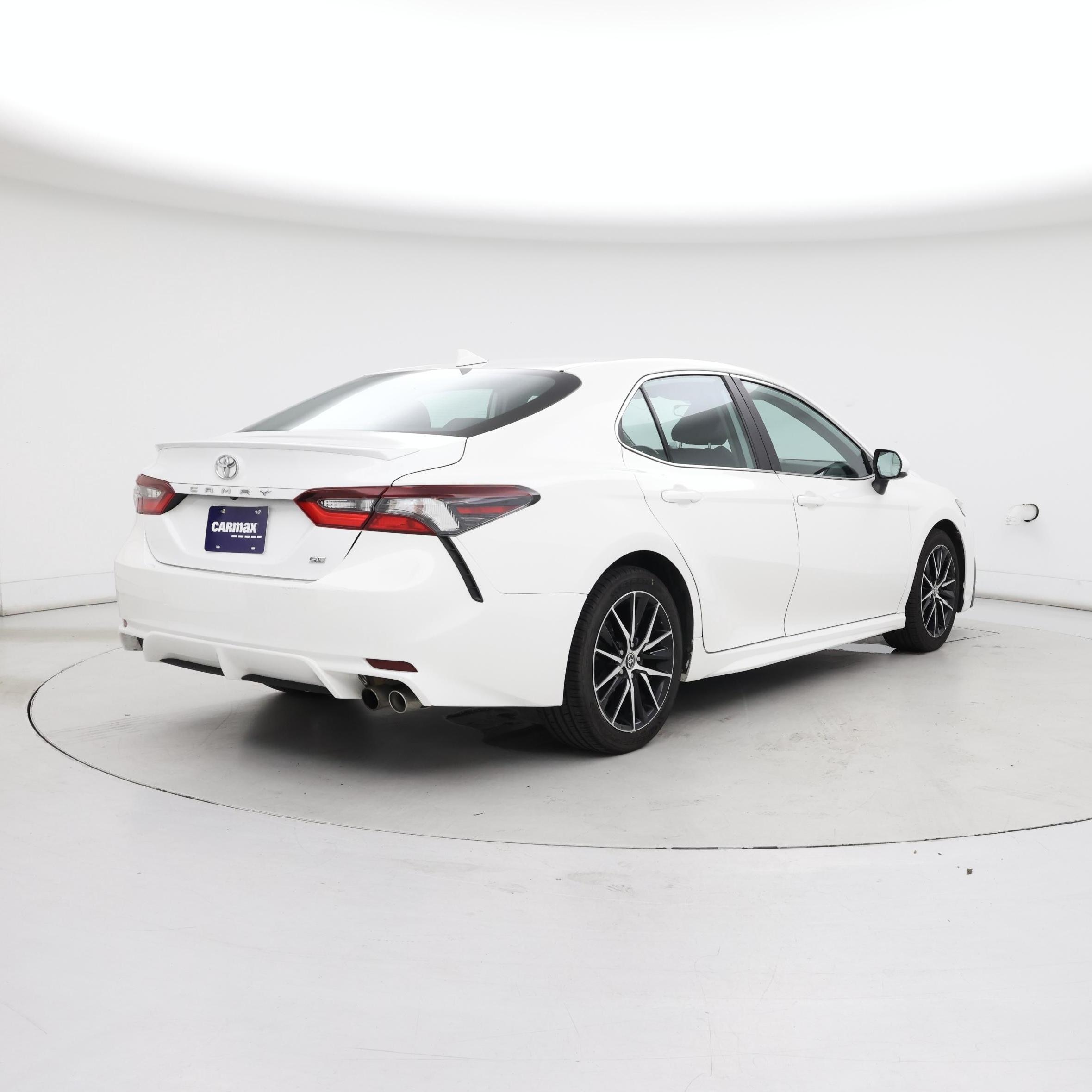 Thumbnail: 2021 Toyota Camry - 8