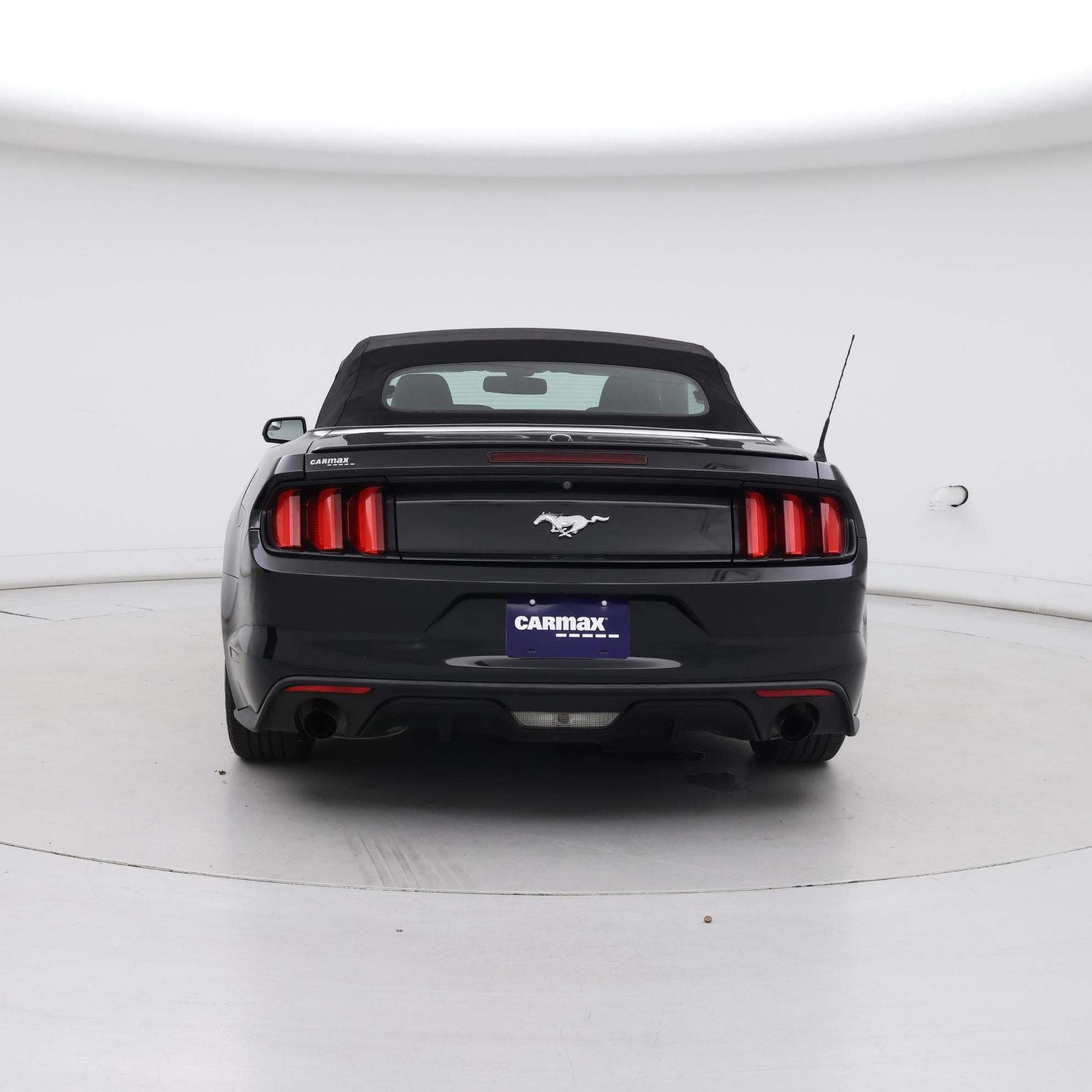 Thumbnail: 2017 Ford Mustang - 6