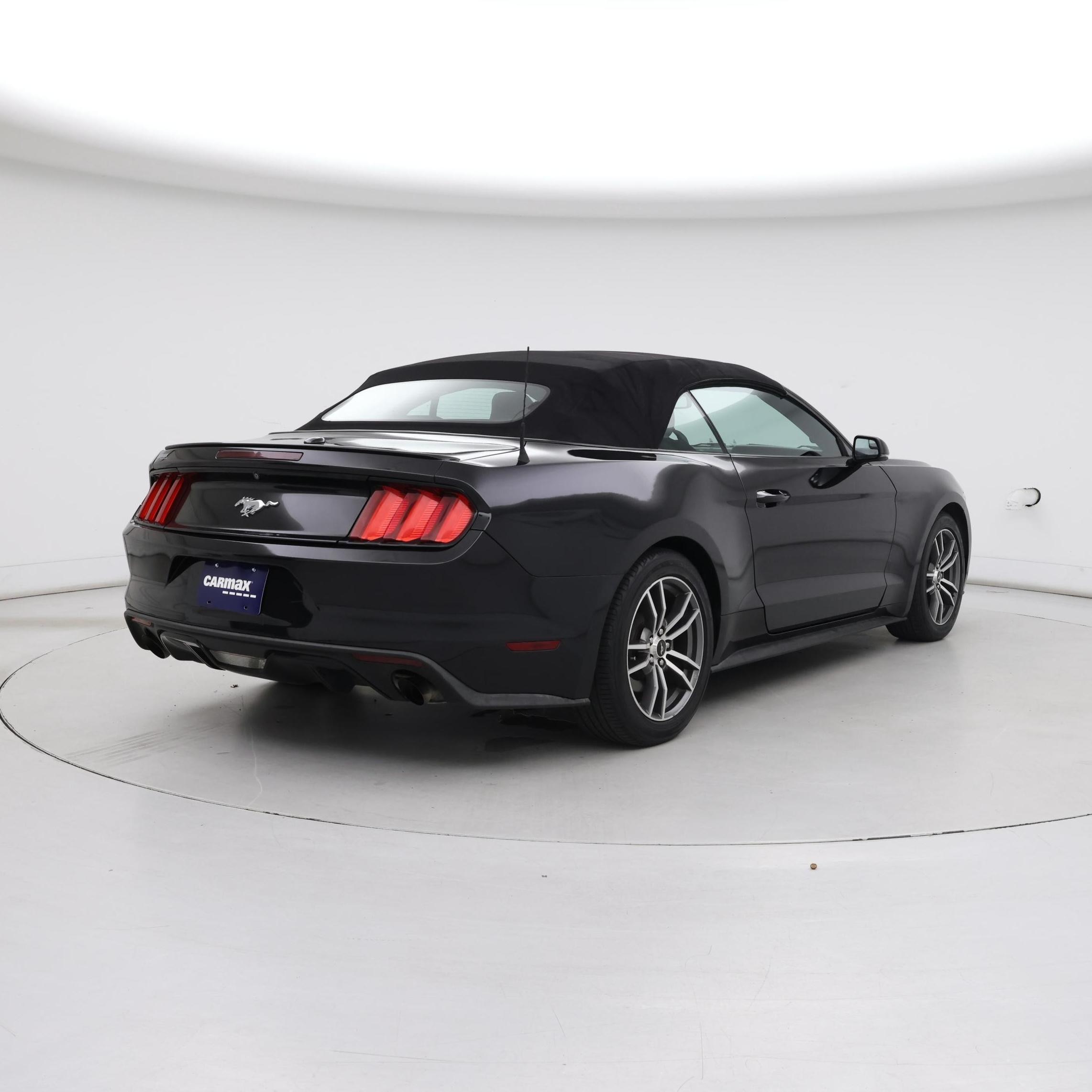 Thumbnail: 2017 Ford Mustang - 8