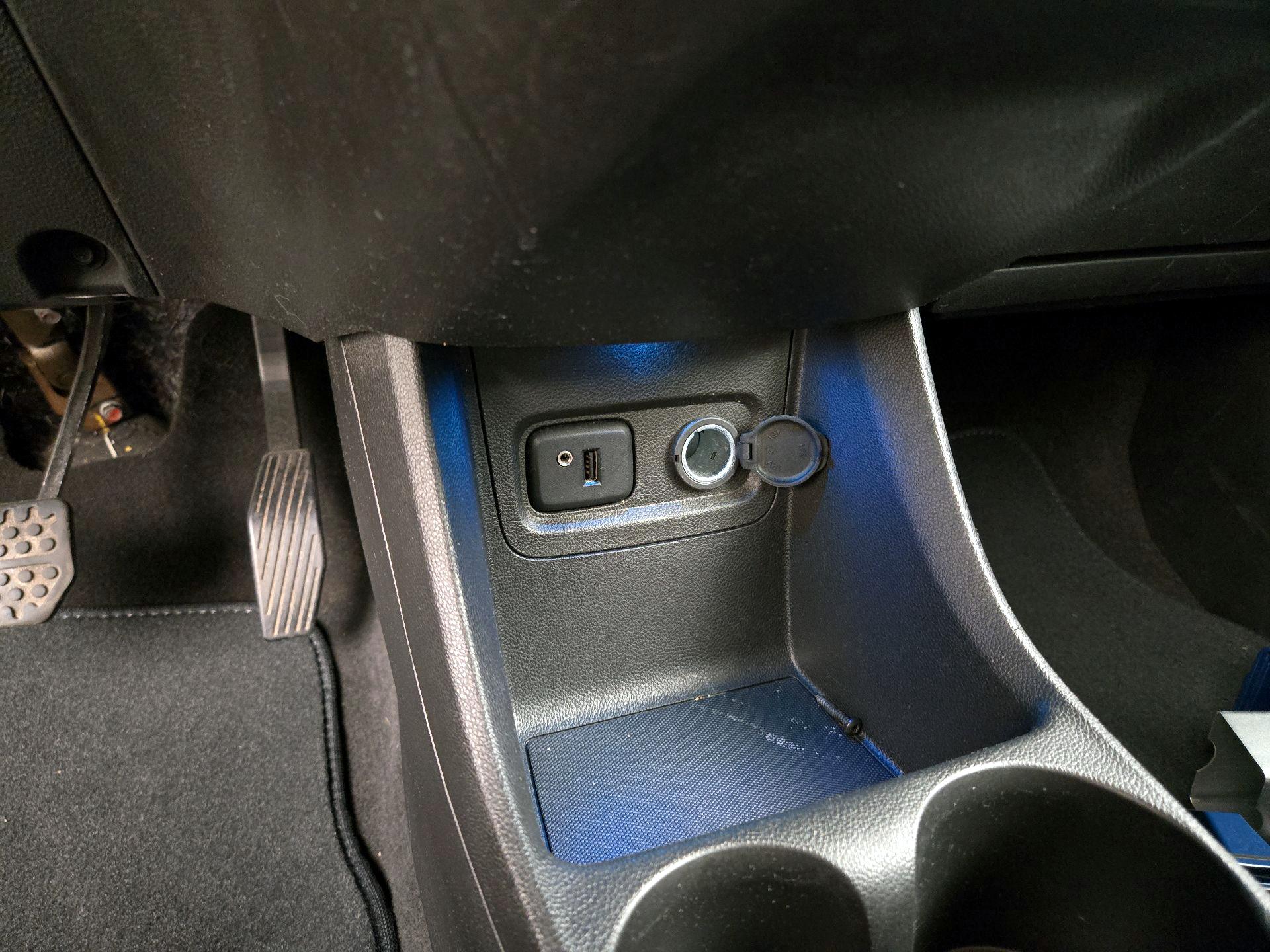 Thumbnail: 2016 Chevrolet Spark - 18
