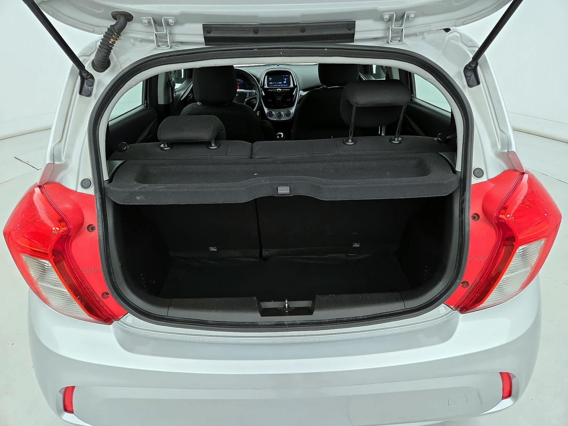 Thumbnail: 2016 Chevrolet Spark - 20