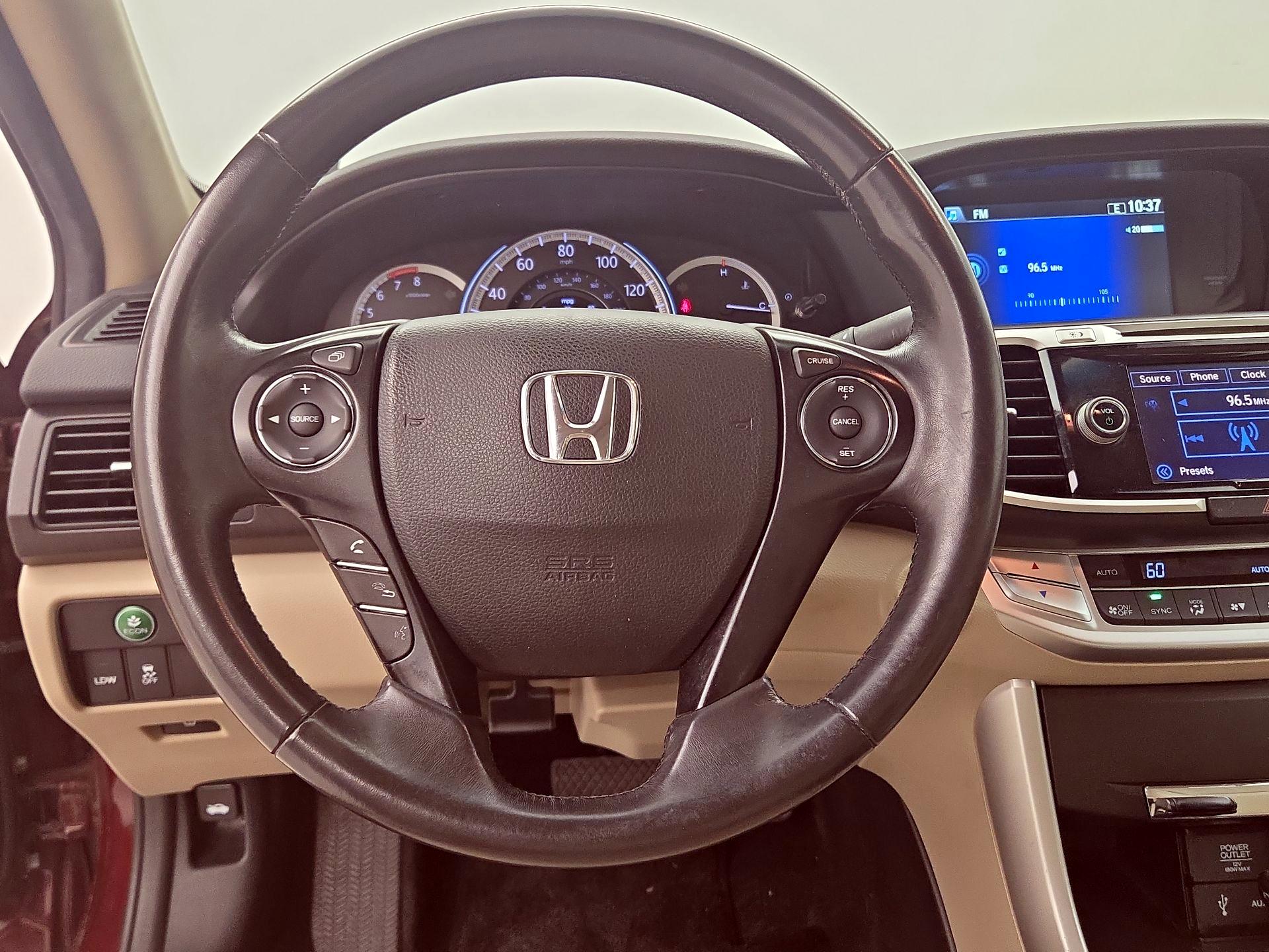 Thumbnail: 2015 Honda Accord - 10