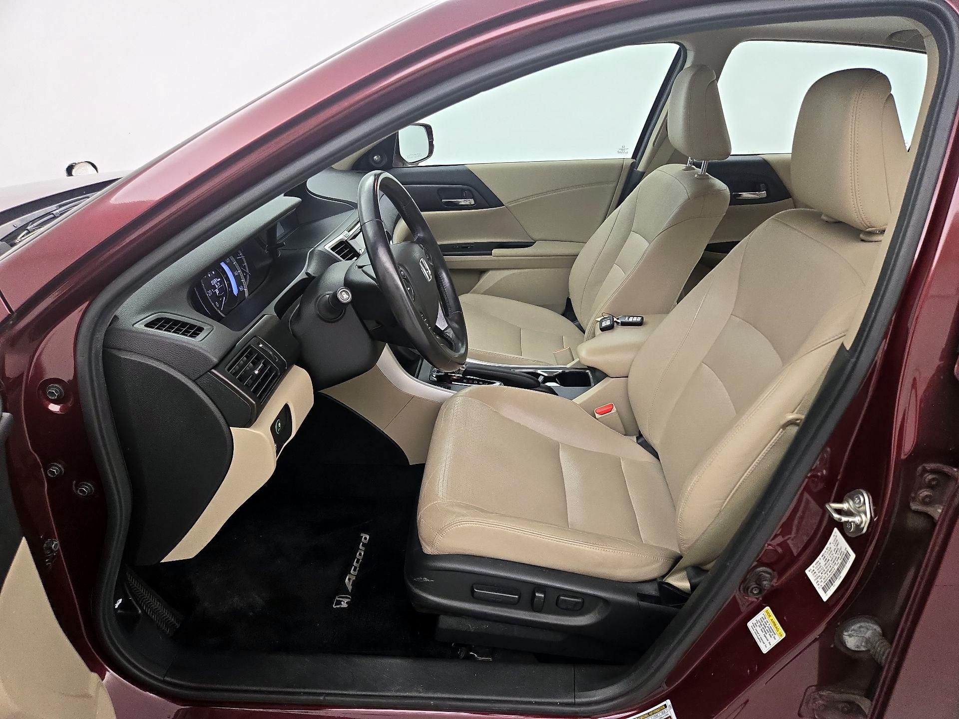Thumbnail: 2015 Honda Accord - 11