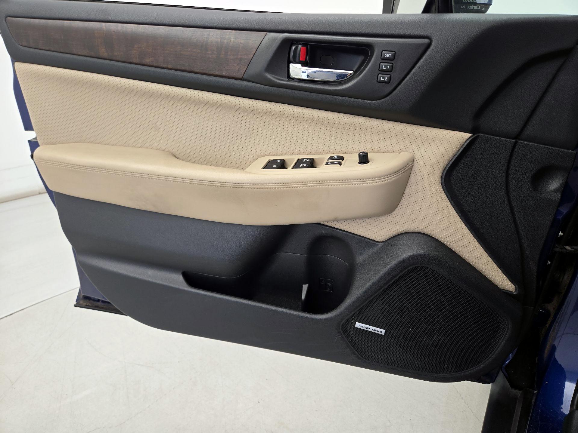 Thumbnail: 2015 Subaru Outback - 12