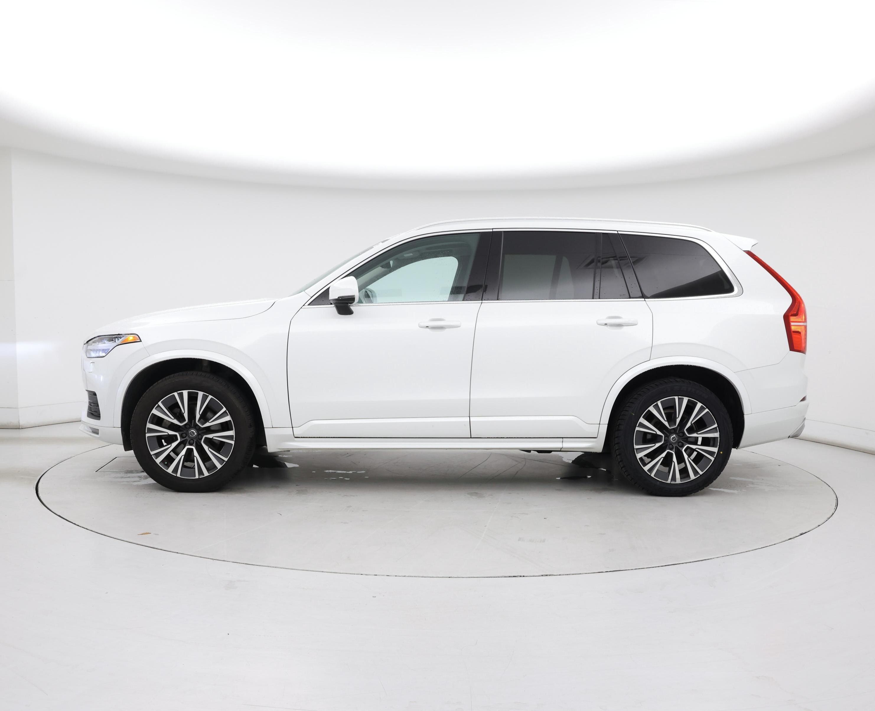 Thumbnail: 2021 Volvo XC90 - 3
