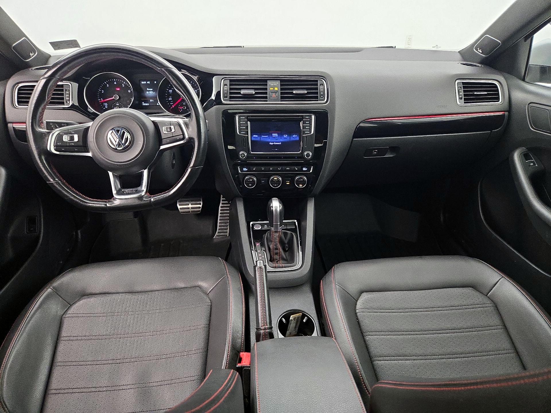 Thumbnail: 2016 Volkswagen Jetta - 9