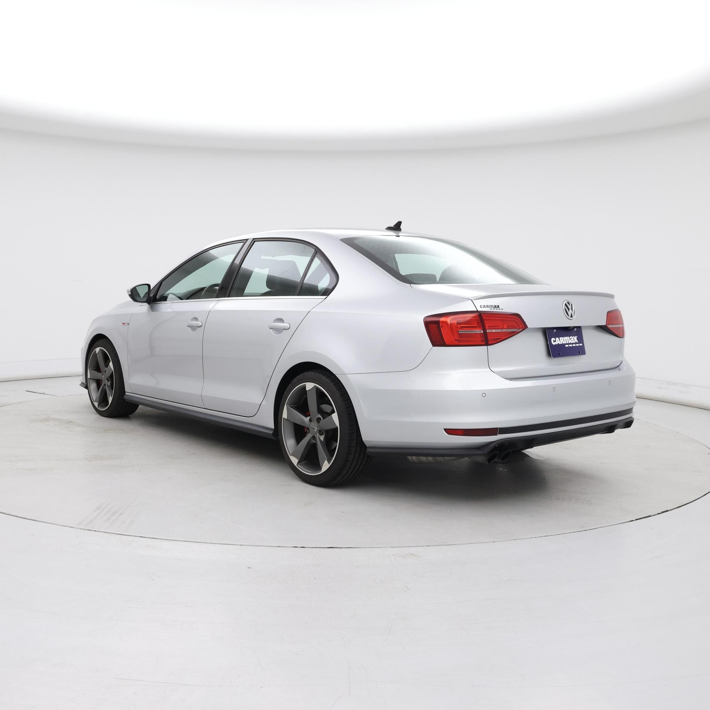 Thumbnail: 2016 Volkswagen Jetta - 2