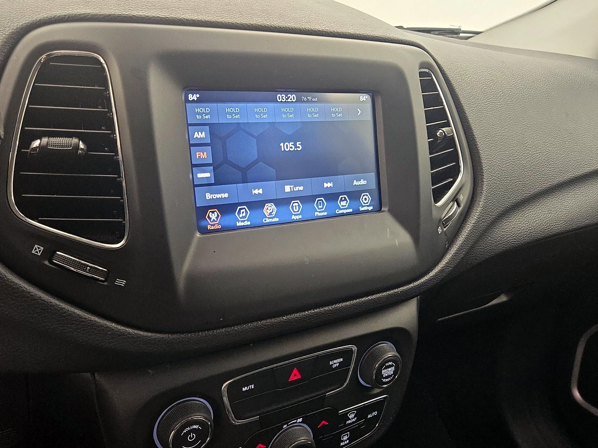 Thumbnail: 2019 Jeep Compass - 15