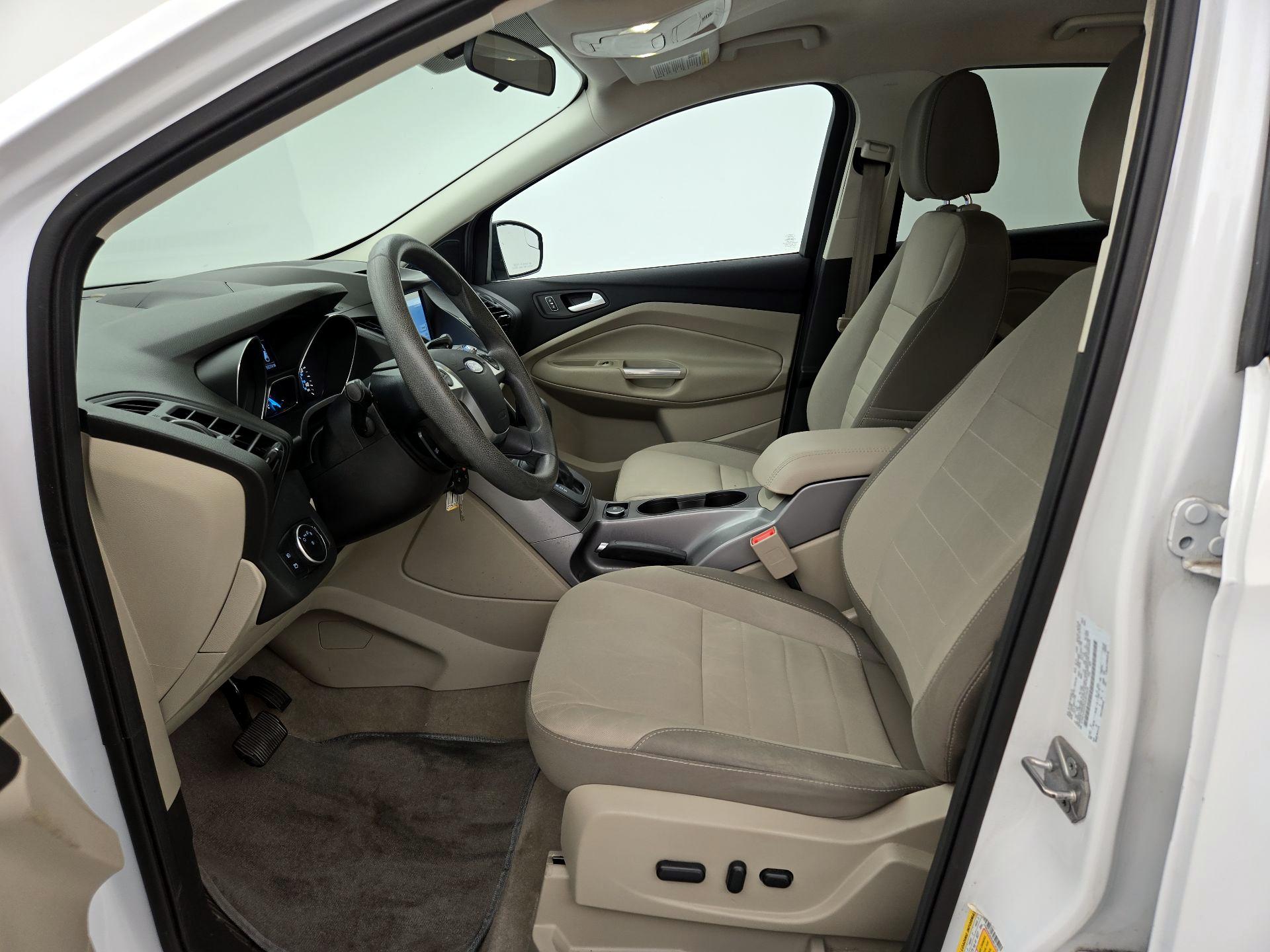 Thumbnail: 2016 Ford Escape - 11