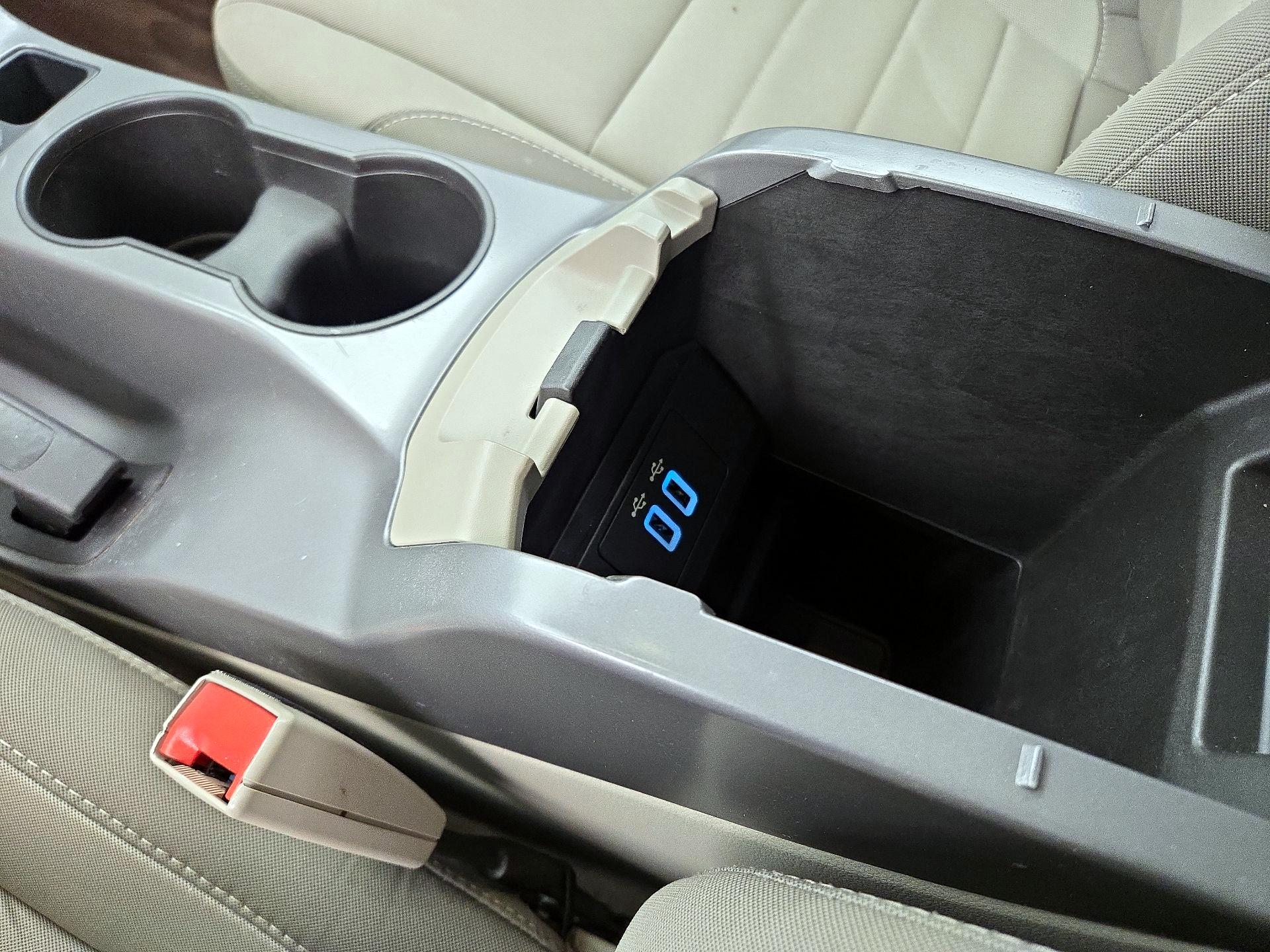 Thumbnail: 2016 Ford Escape - 18