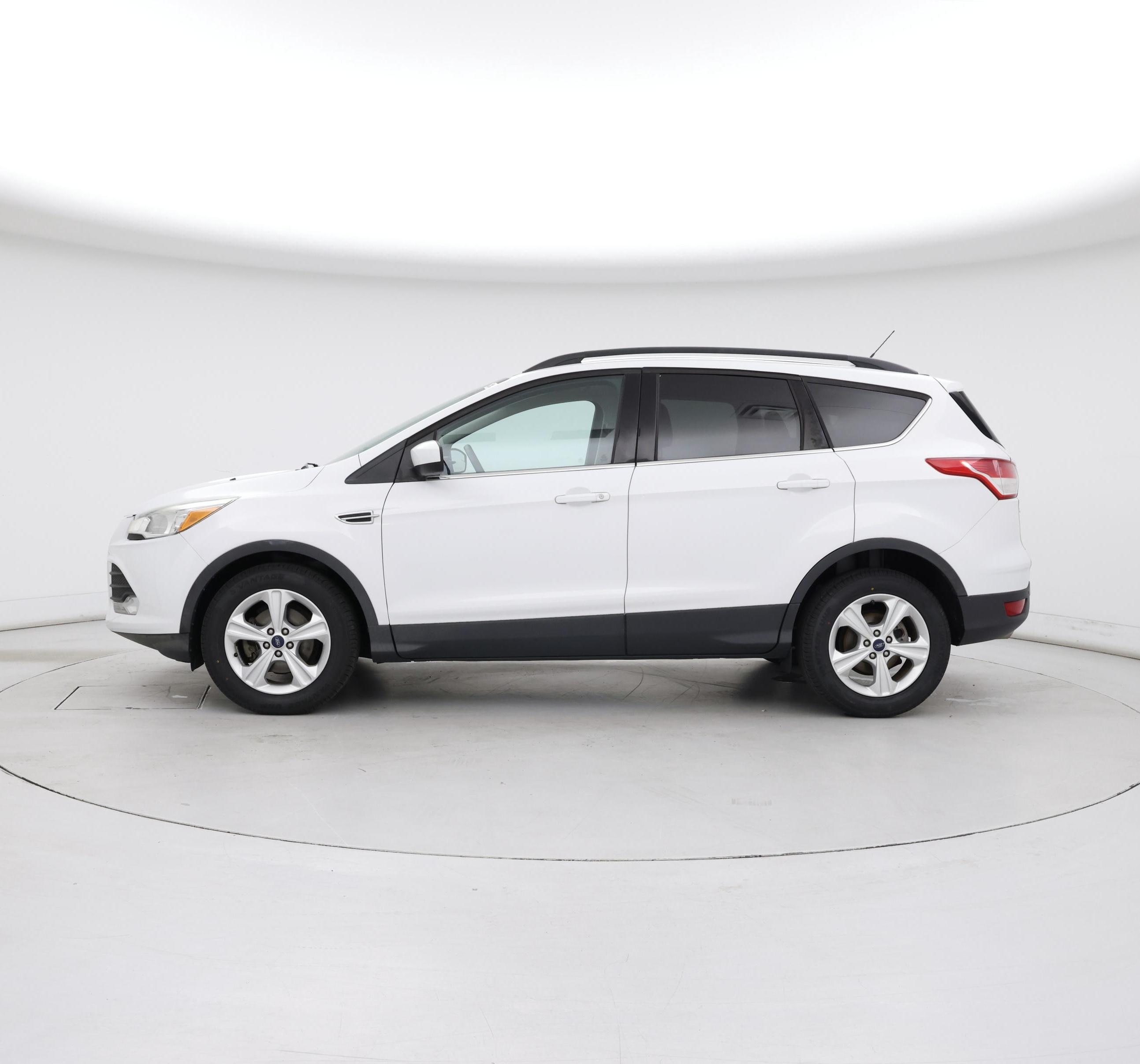Thumbnail: 2016 Ford Escape - 3