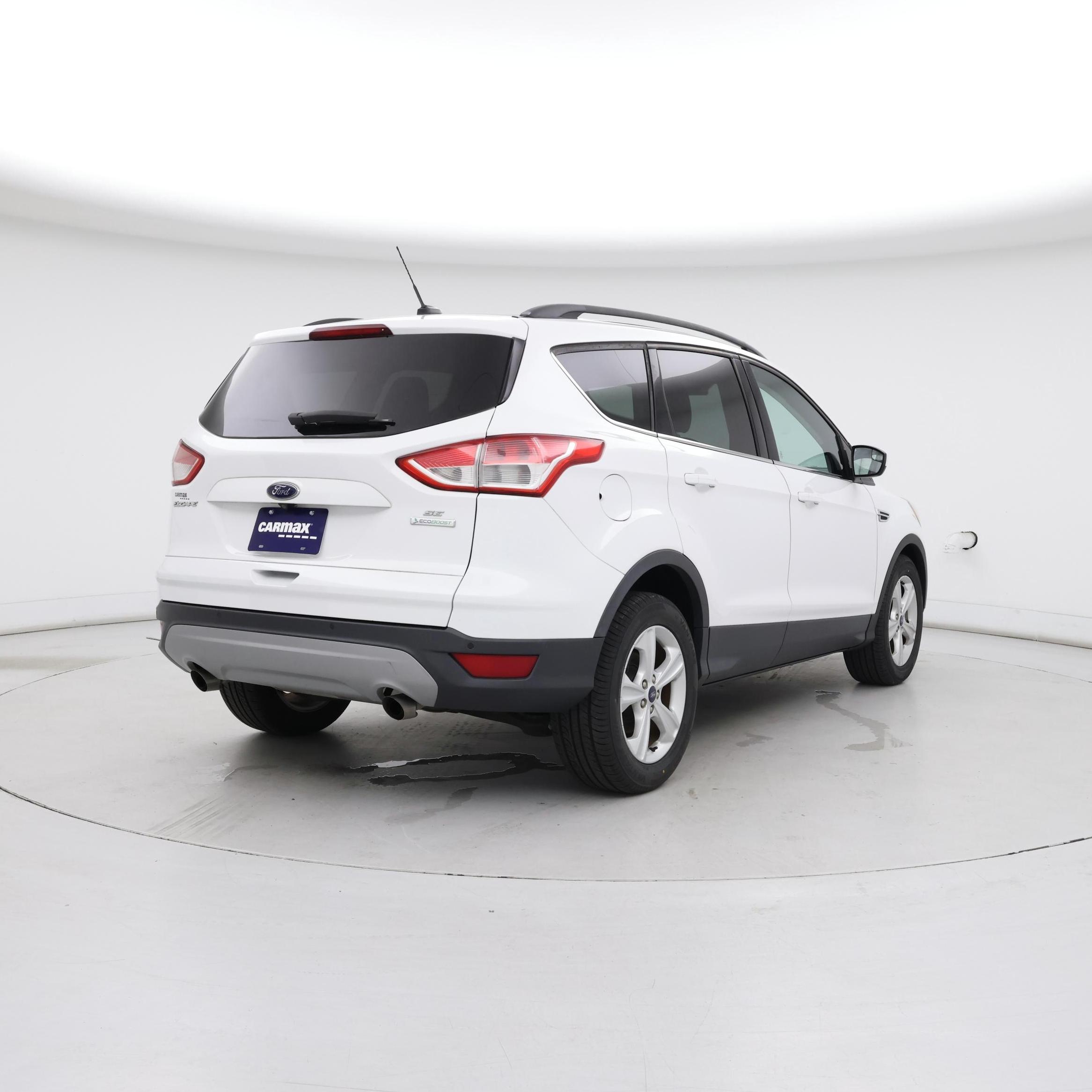 Thumbnail: 2016 Ford Escape - 8