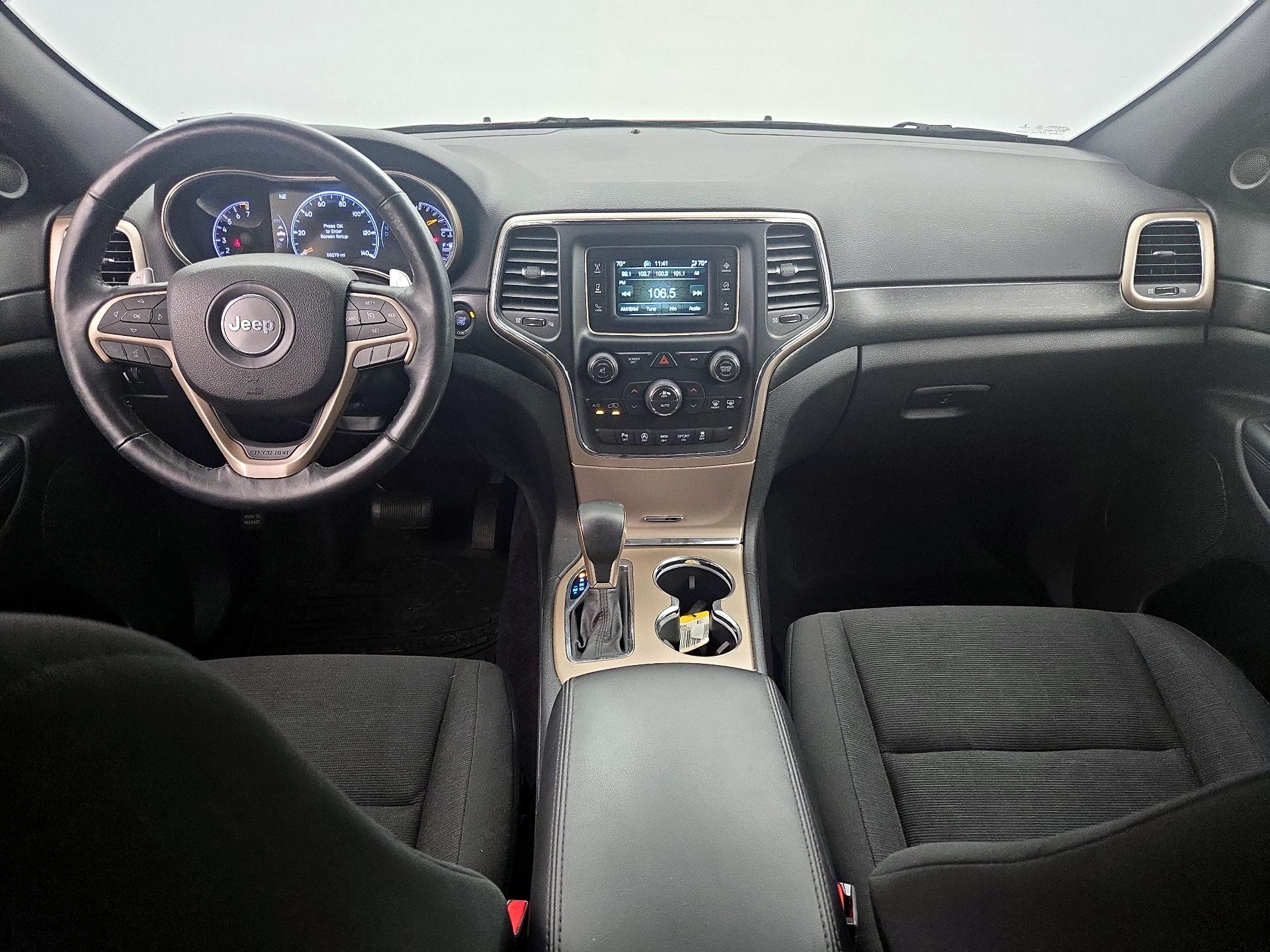 Thumbnail: 2017 Jeep Grand Cherokee - 9