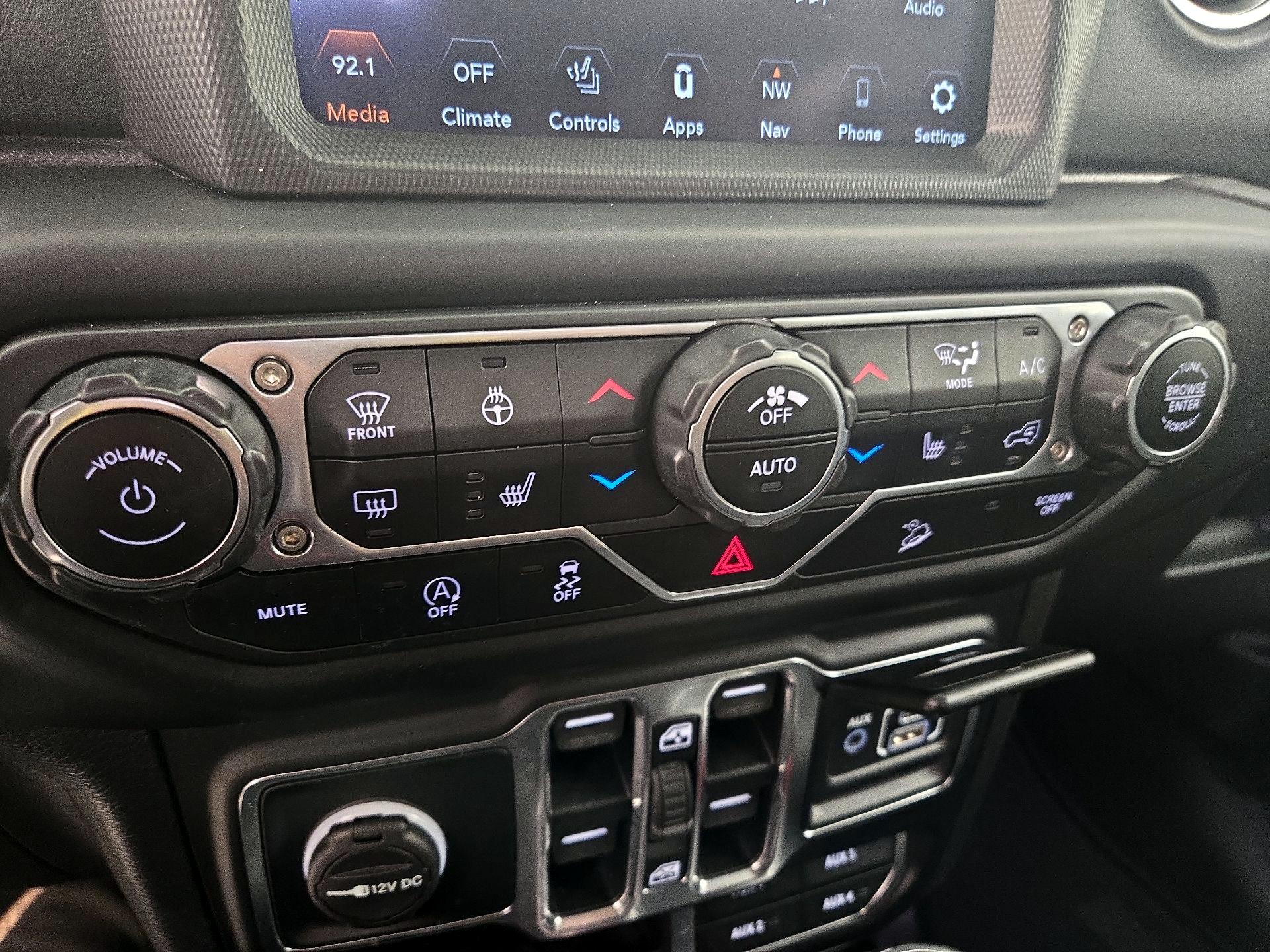 Thumbnail: 2021 Jeep Wrangler - 16