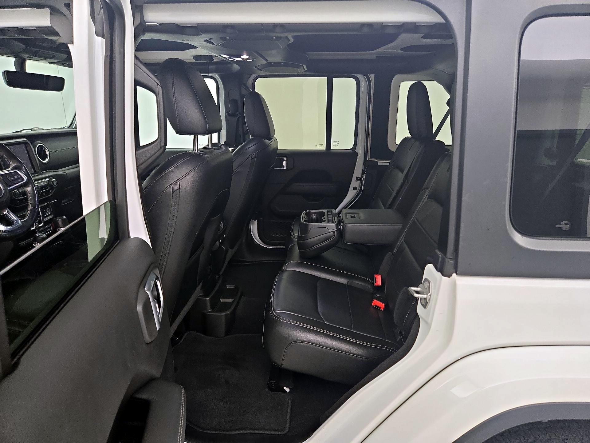 Thumbnail: 2021 Jeep Wrangler - 19