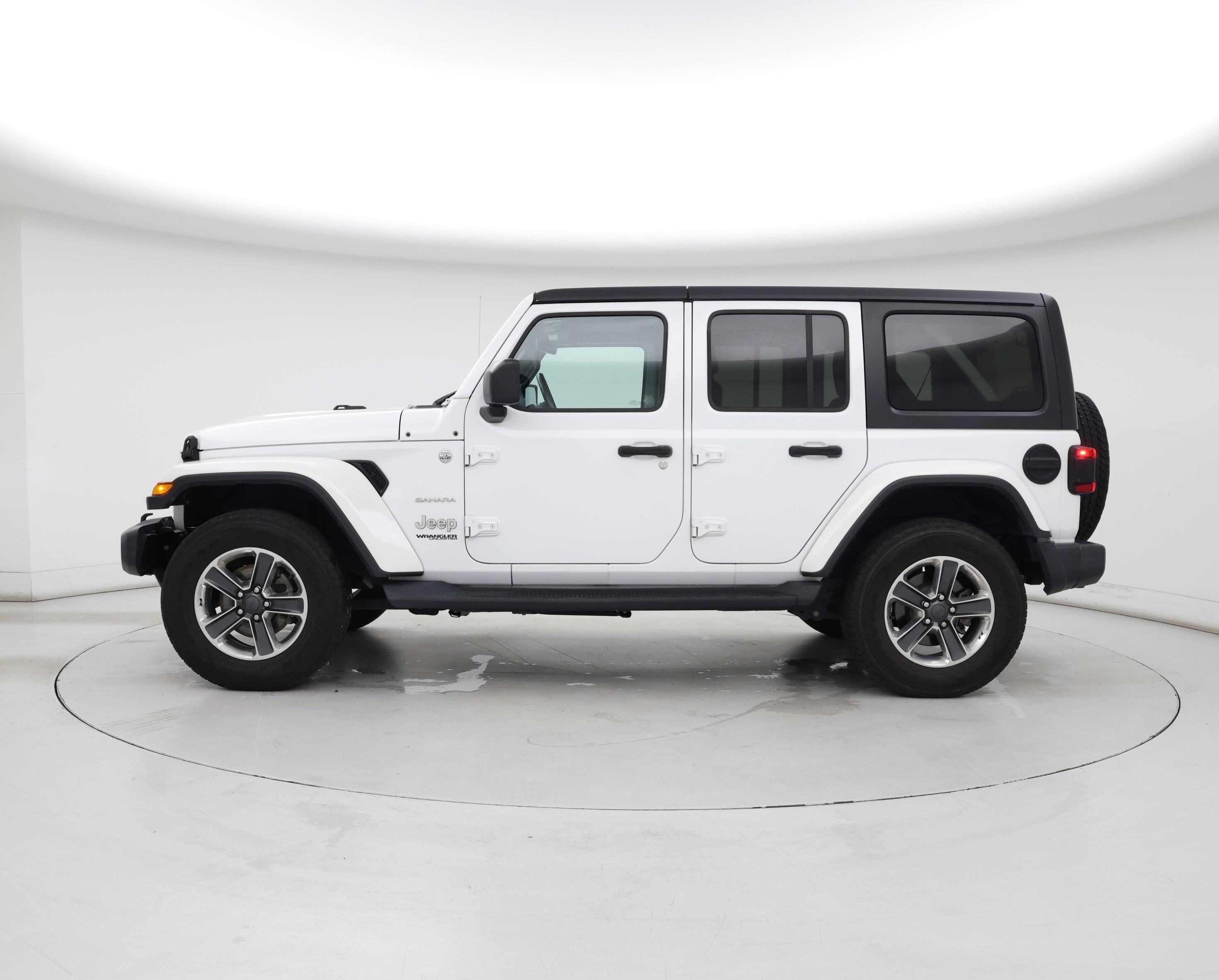 Thumbnail: 2021 Jeep Wrangler - 3