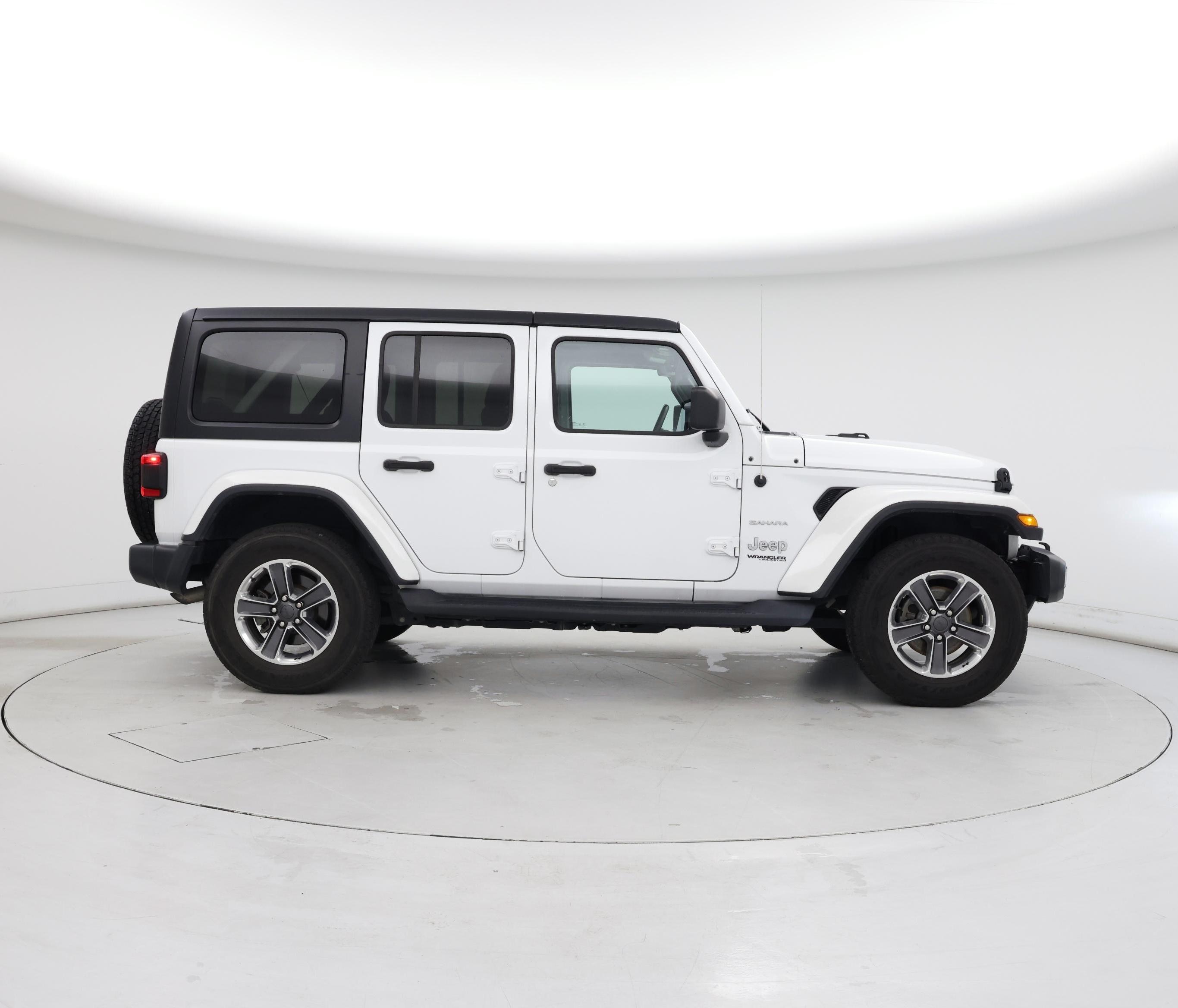 Thumbnail: 2021 Jeep Wrangler - 7