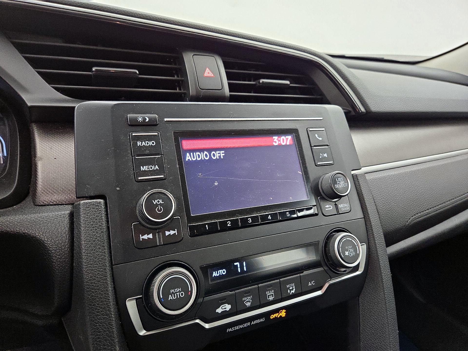 Thumbnail: 2019 Honda Civic - 15