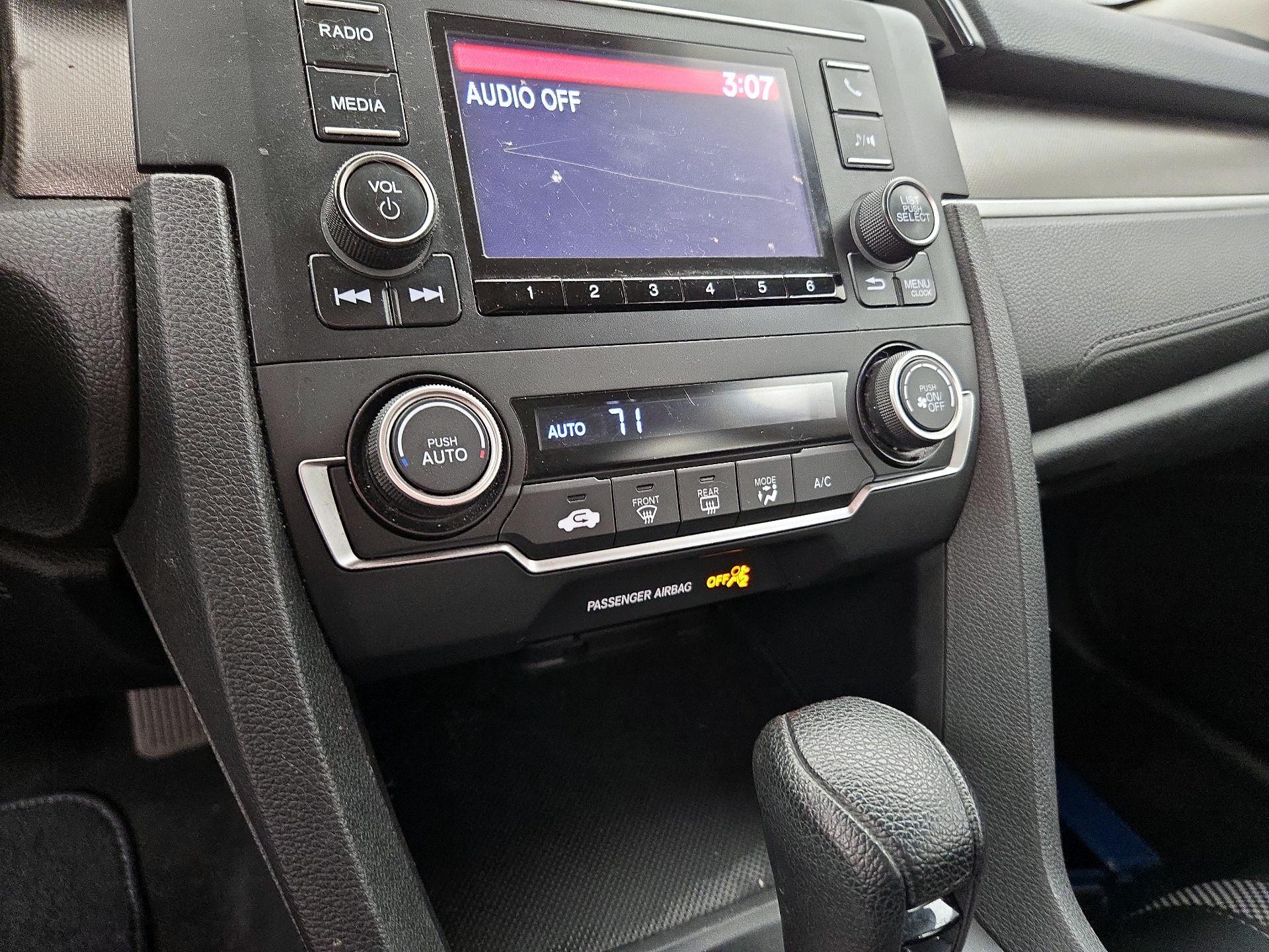 Thumbnail: 2019 Honda Civic - 16