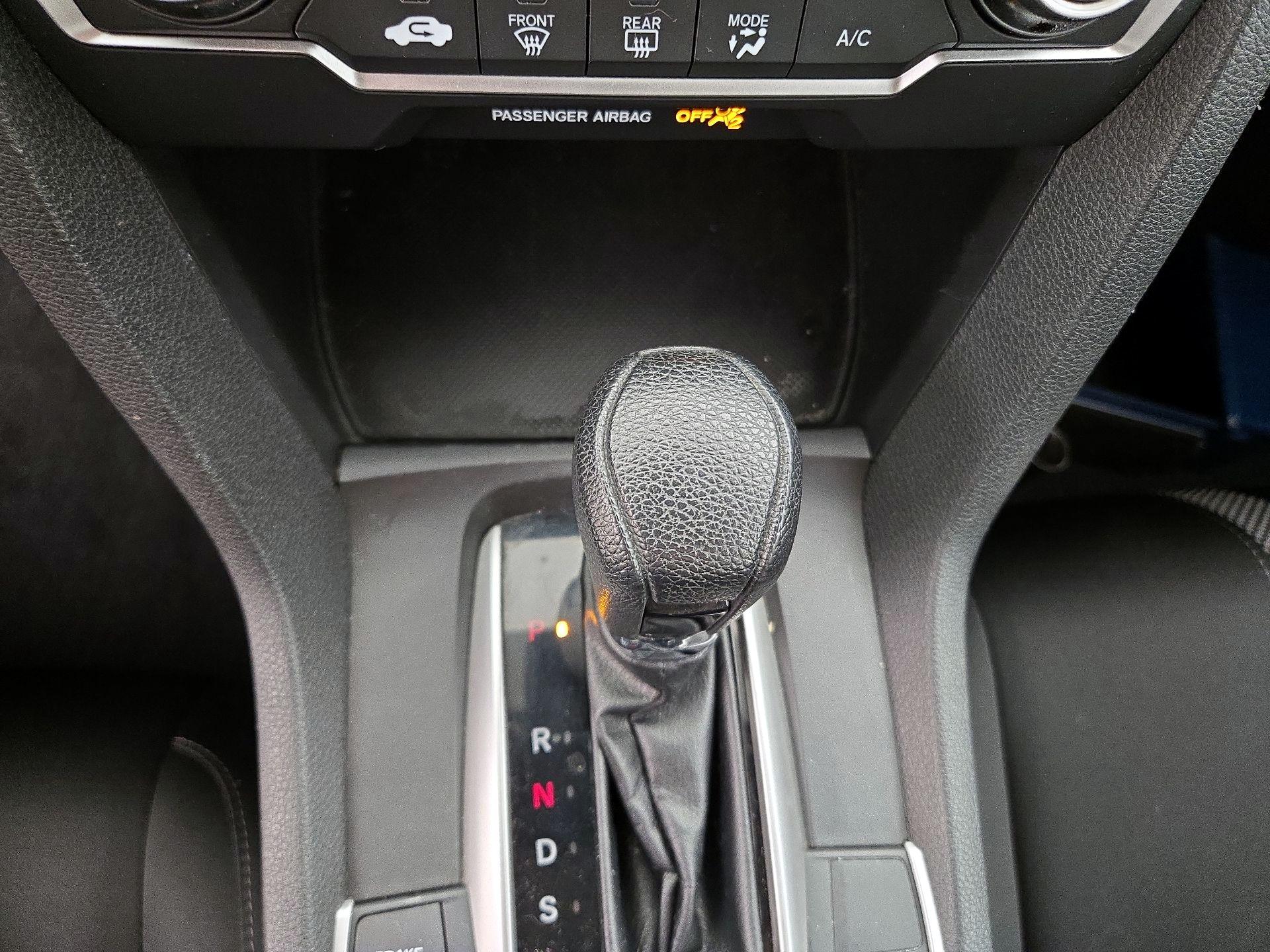 Thumbnail: 2019 Honda Civic - 17