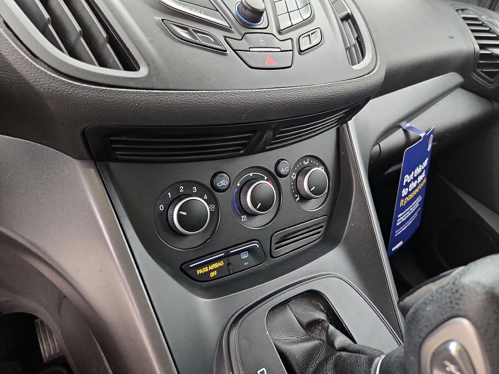 Thumbnail: 2016 Ford Escape - 16