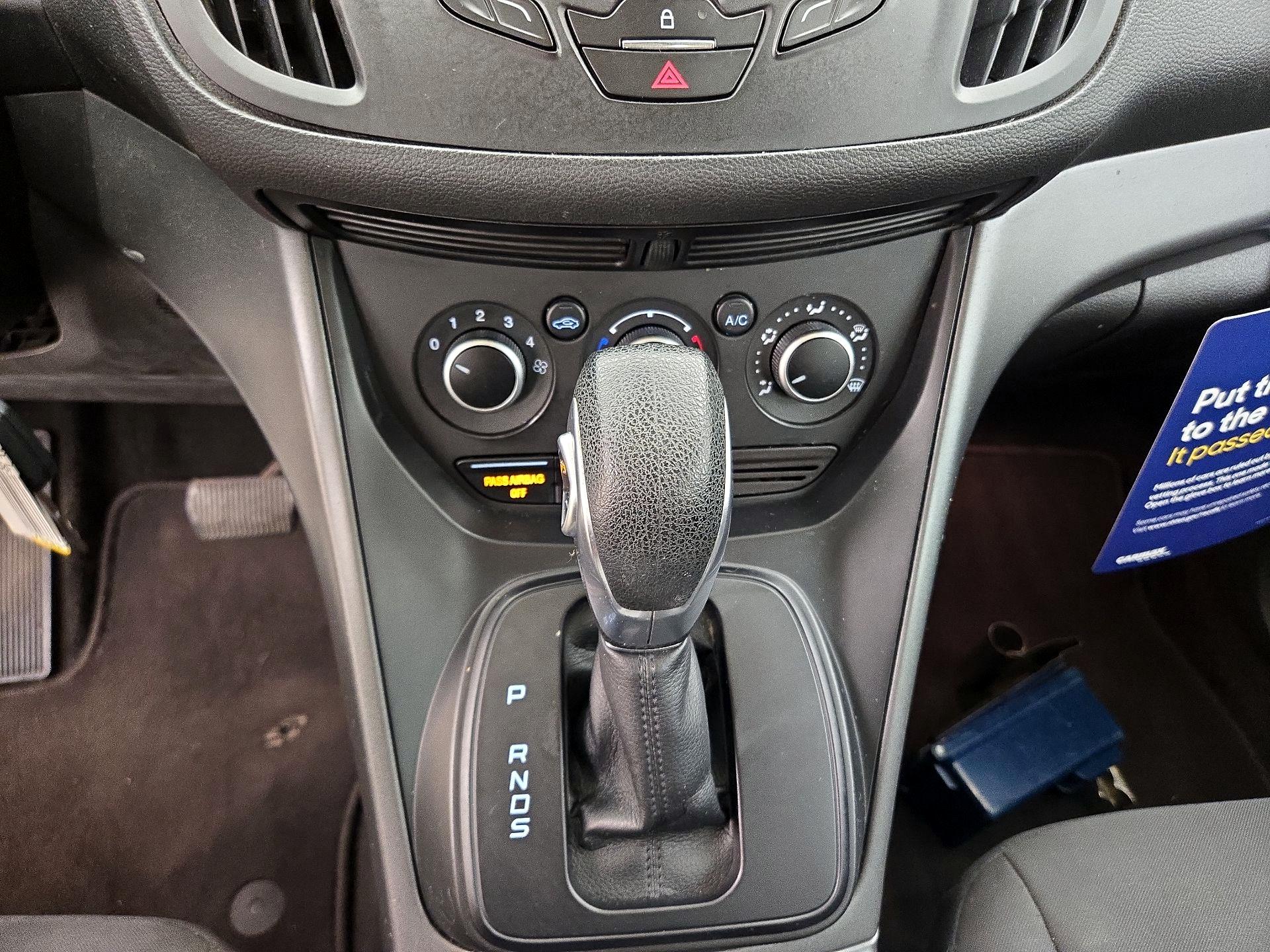 Thumbnail: 2016 Ford Escape - 17