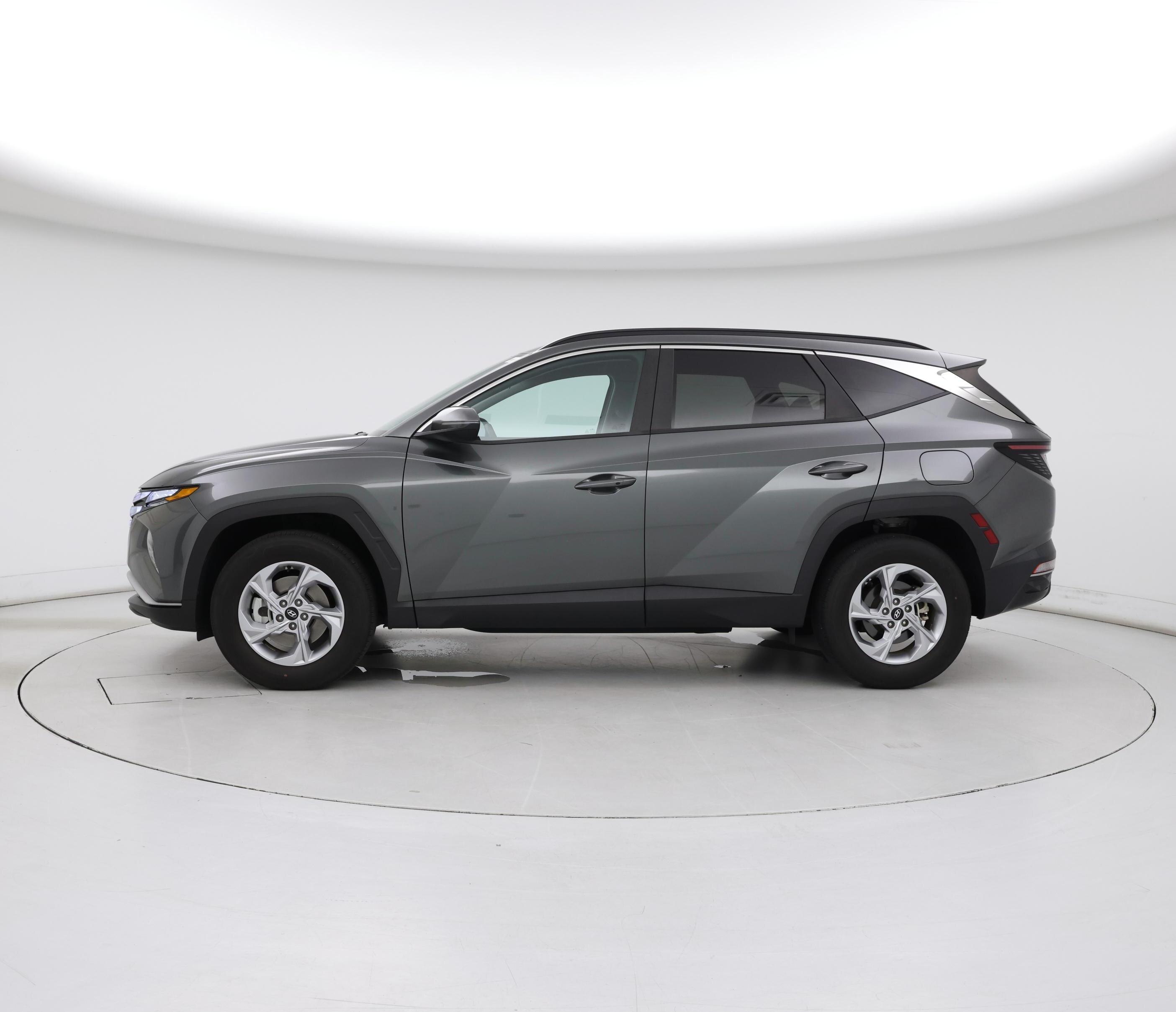 Thumbnail: 2022 Hyundai Tucson - 3