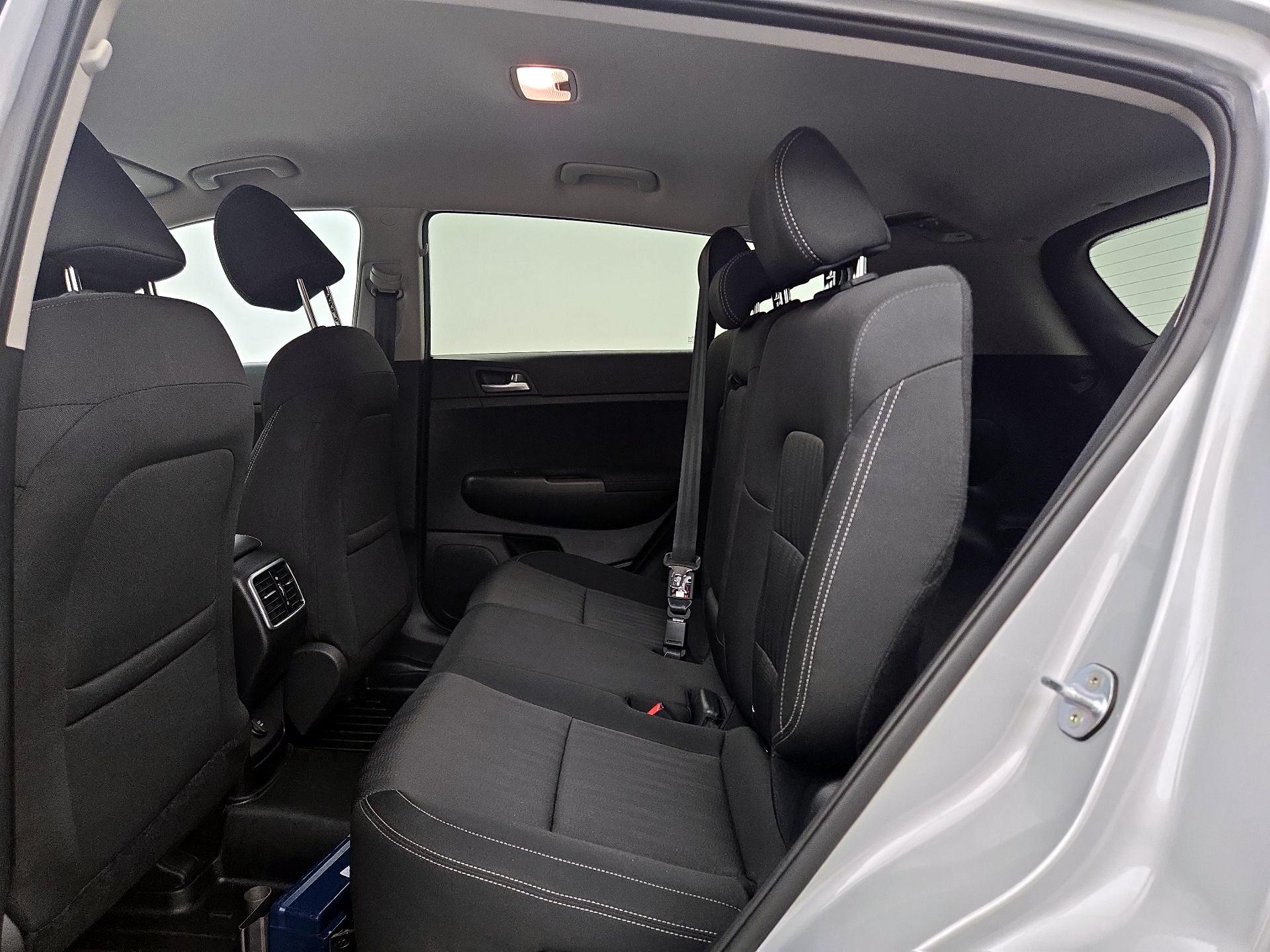 Thumbnail: 2020 Kia Sportage - 19