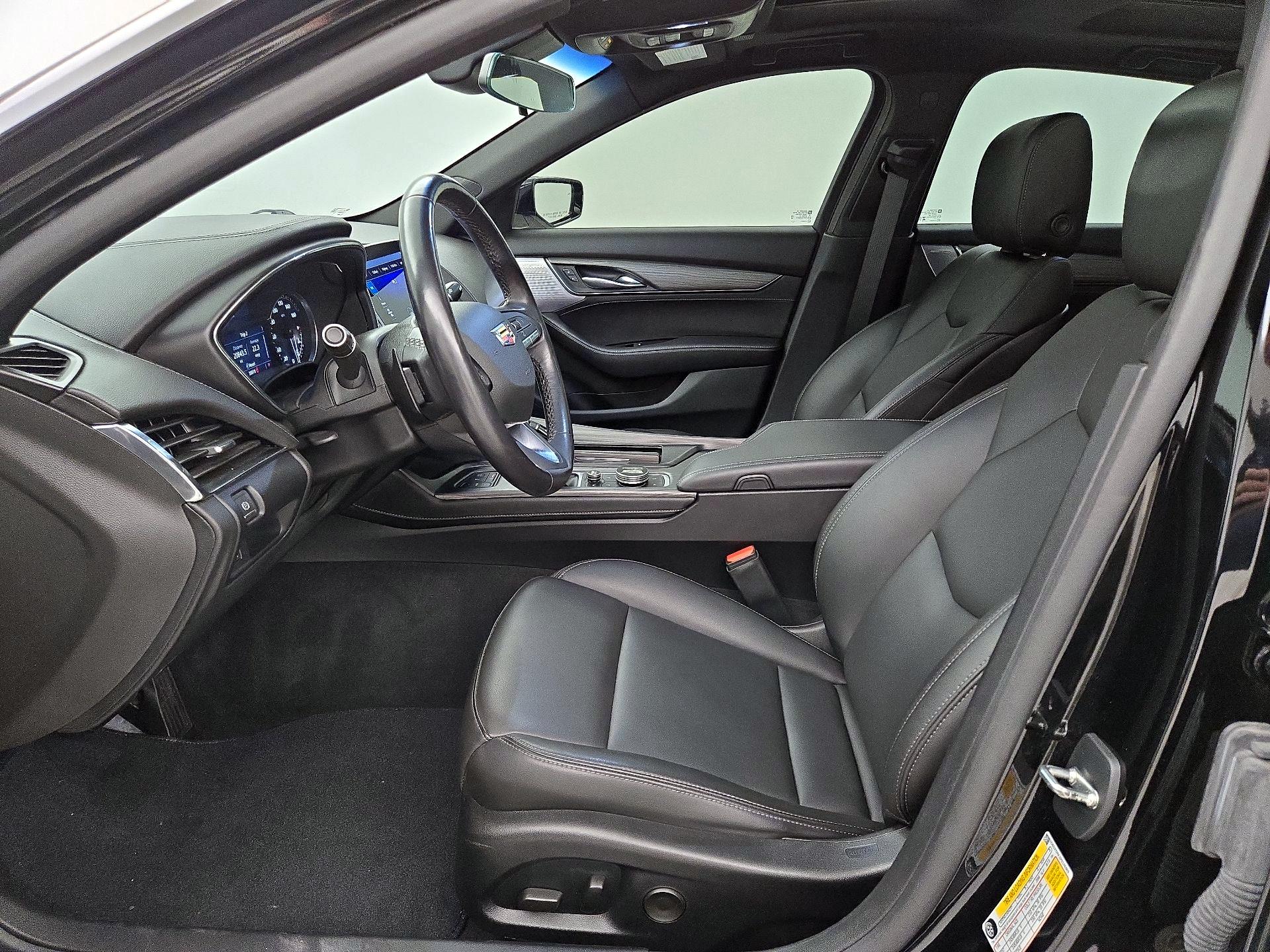 Thumbnail: 2023 Cadillac CT5 - 11