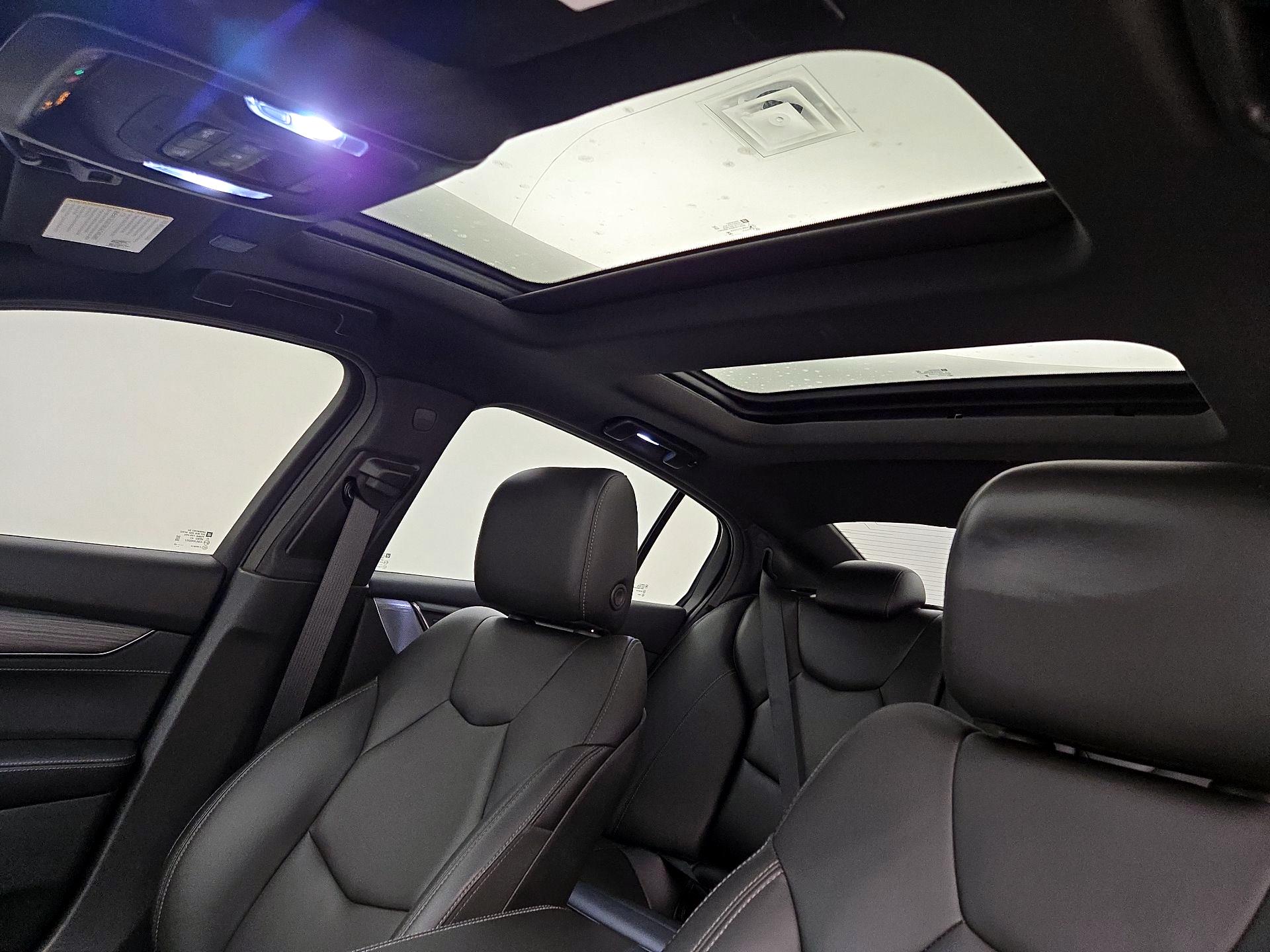 Thumbnail: 2023 Cadillac CT5 - 20