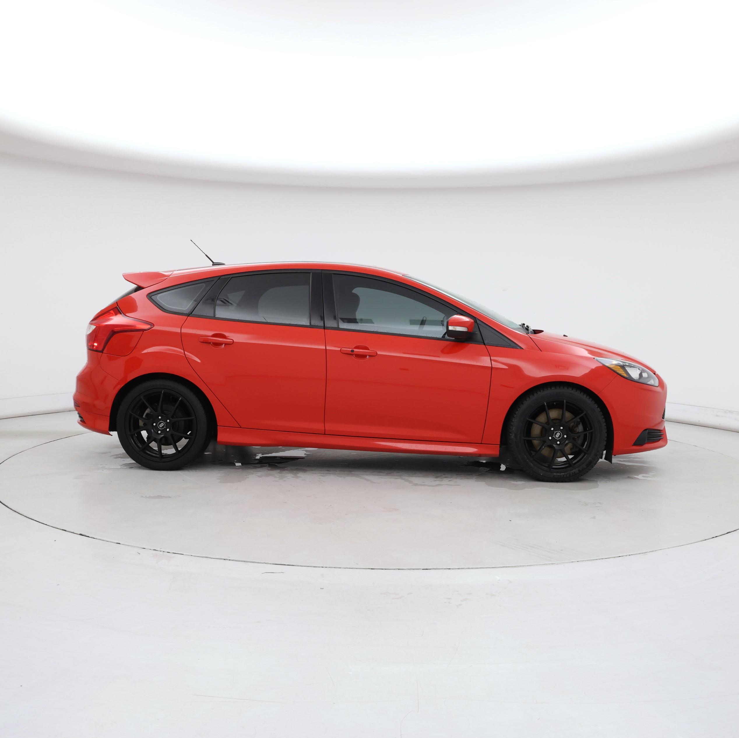 Thumbnail: 2014 Ford Focus - 7