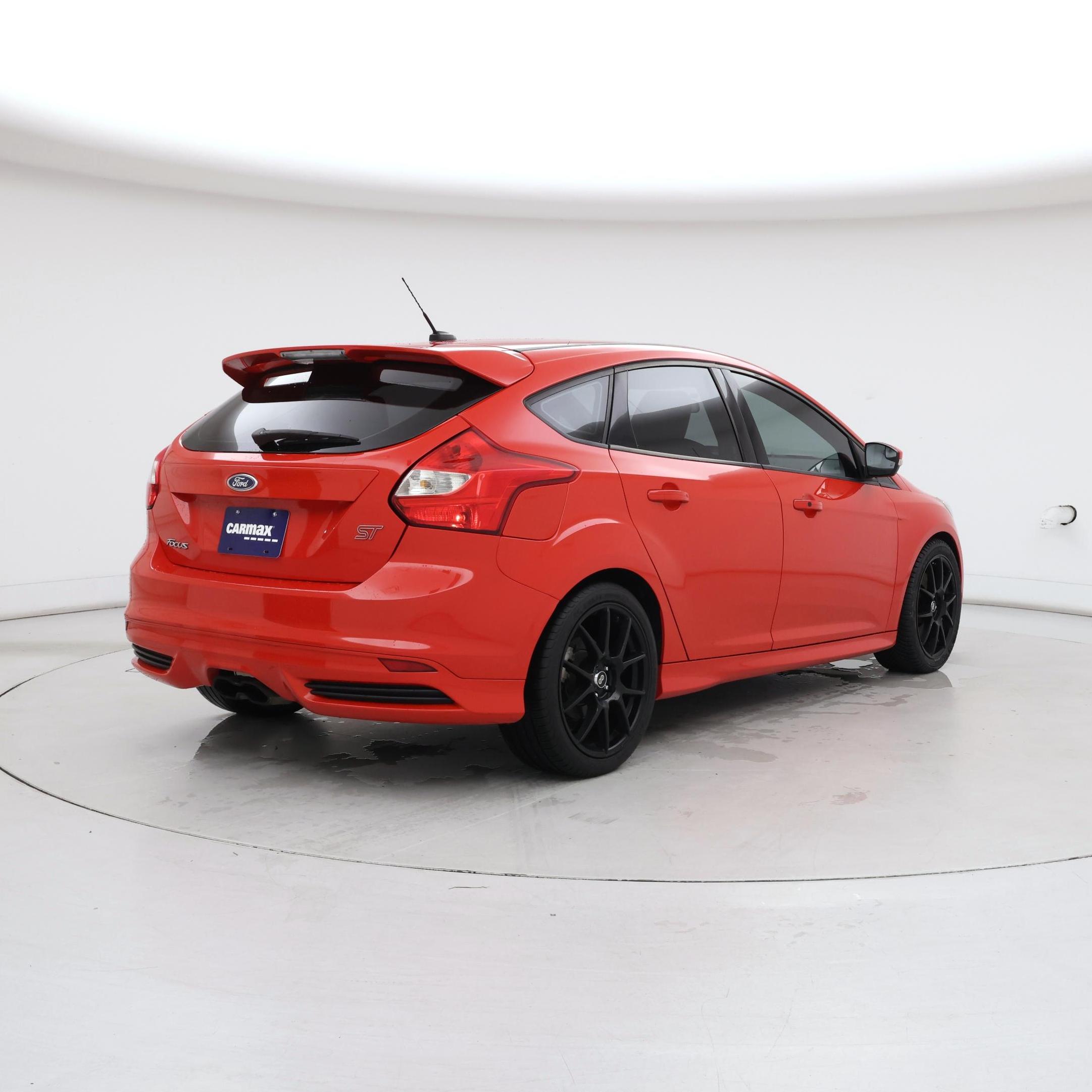 Thumbnail: 2014 Ford Focus - 8