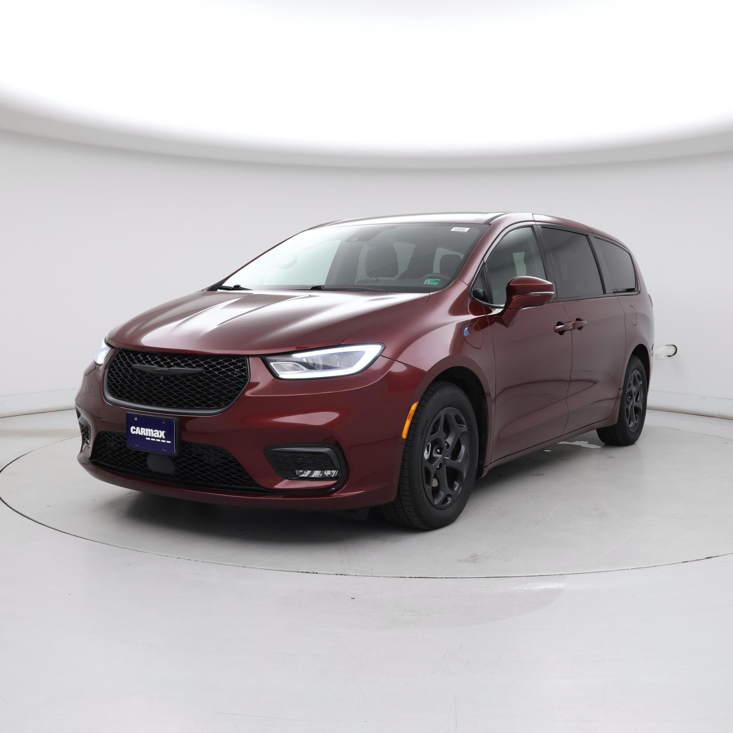 Thumbnail: 2022 Chrysler Pacifica - 4