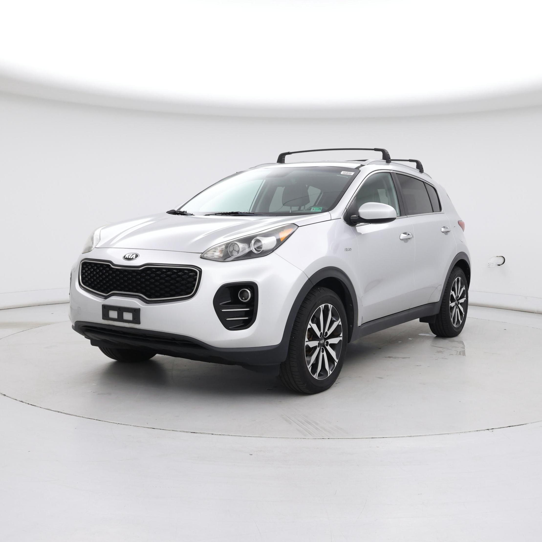 Thumbnail: 2017 Kia Sportage - 4