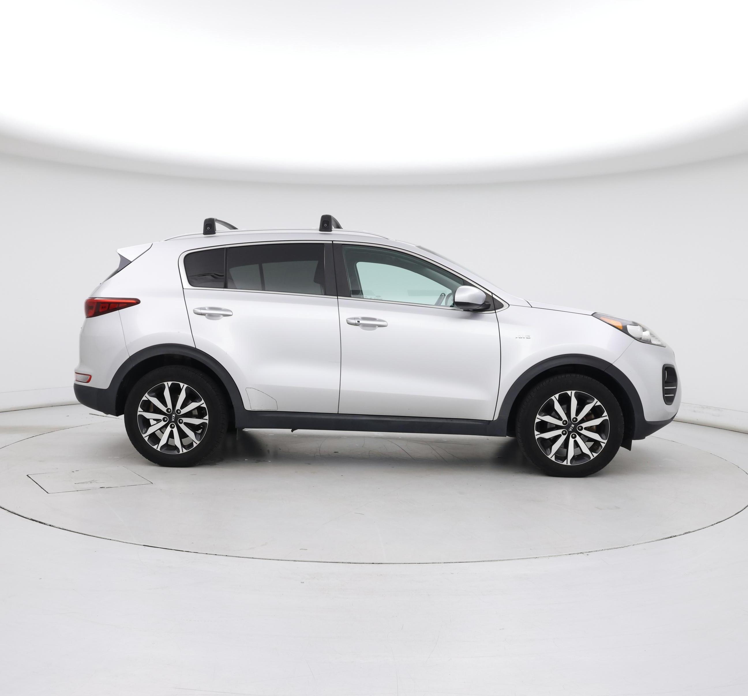 Thumbnail: 2017 Kia Sportage - 7