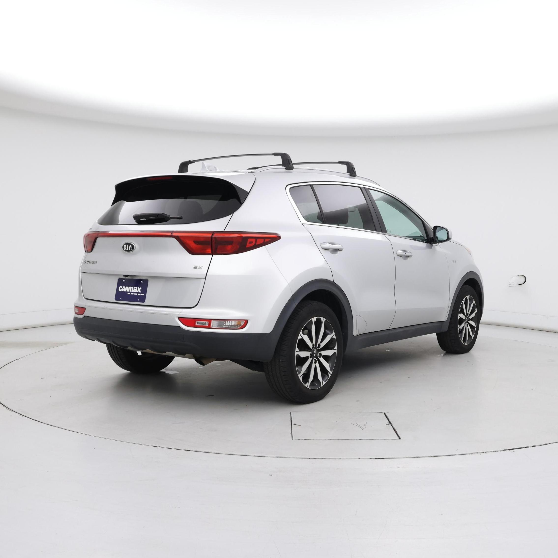 Thumbnail: 2017 Kia Sportage - 8