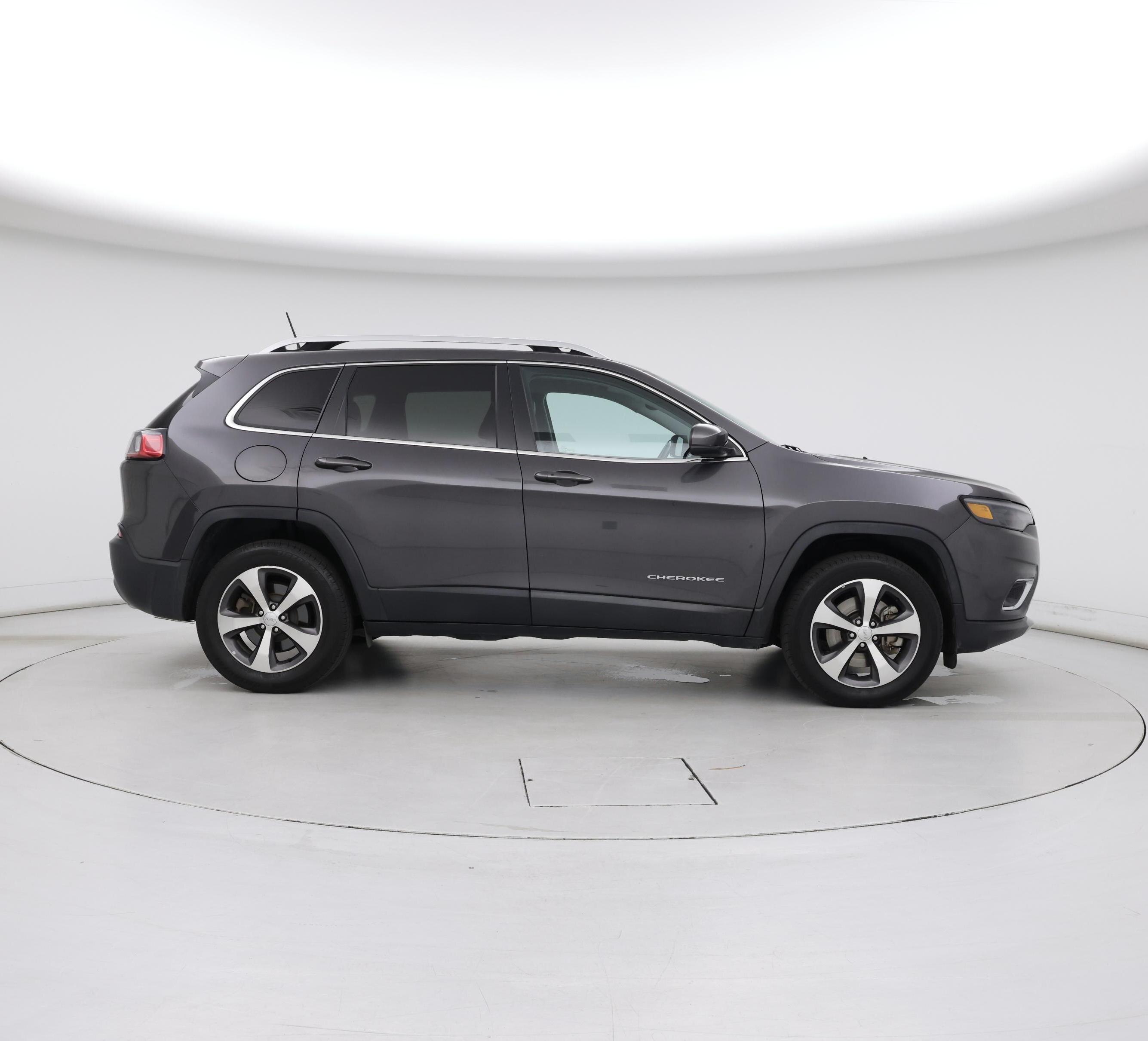Thumbnail: 2020 Jeep Cherokee - 7