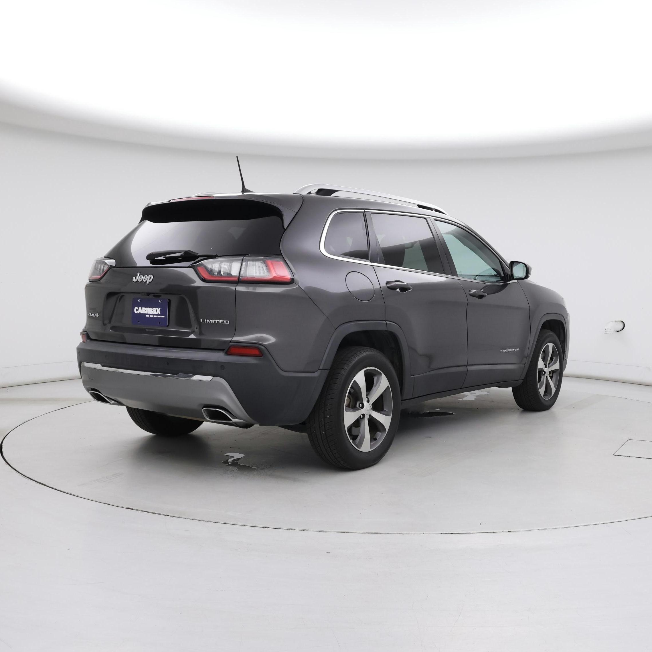 Thumbnail: 2020 Jeep Cherokee - 8