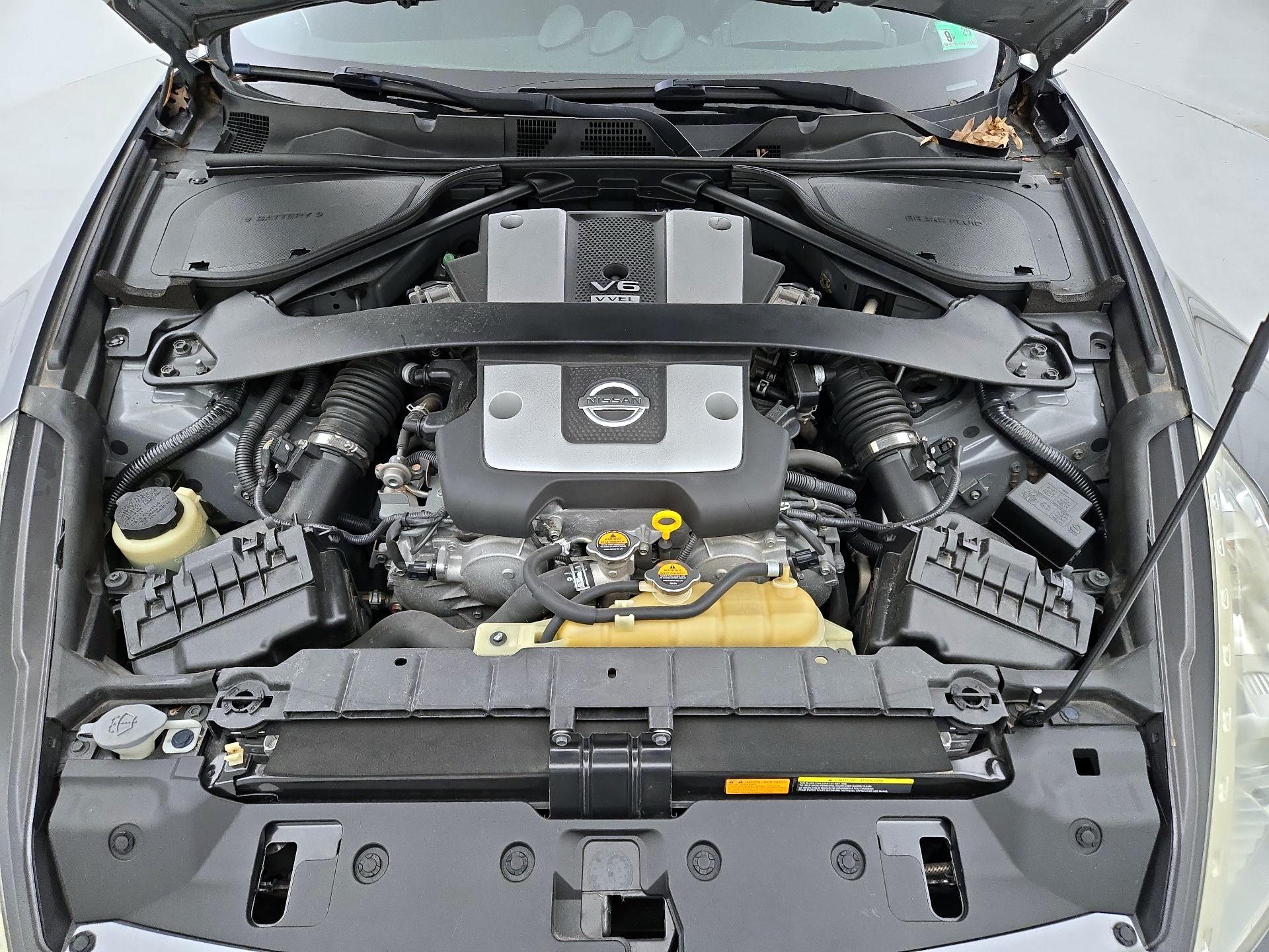 Thumbnail: 2016 Nissan Z - 19