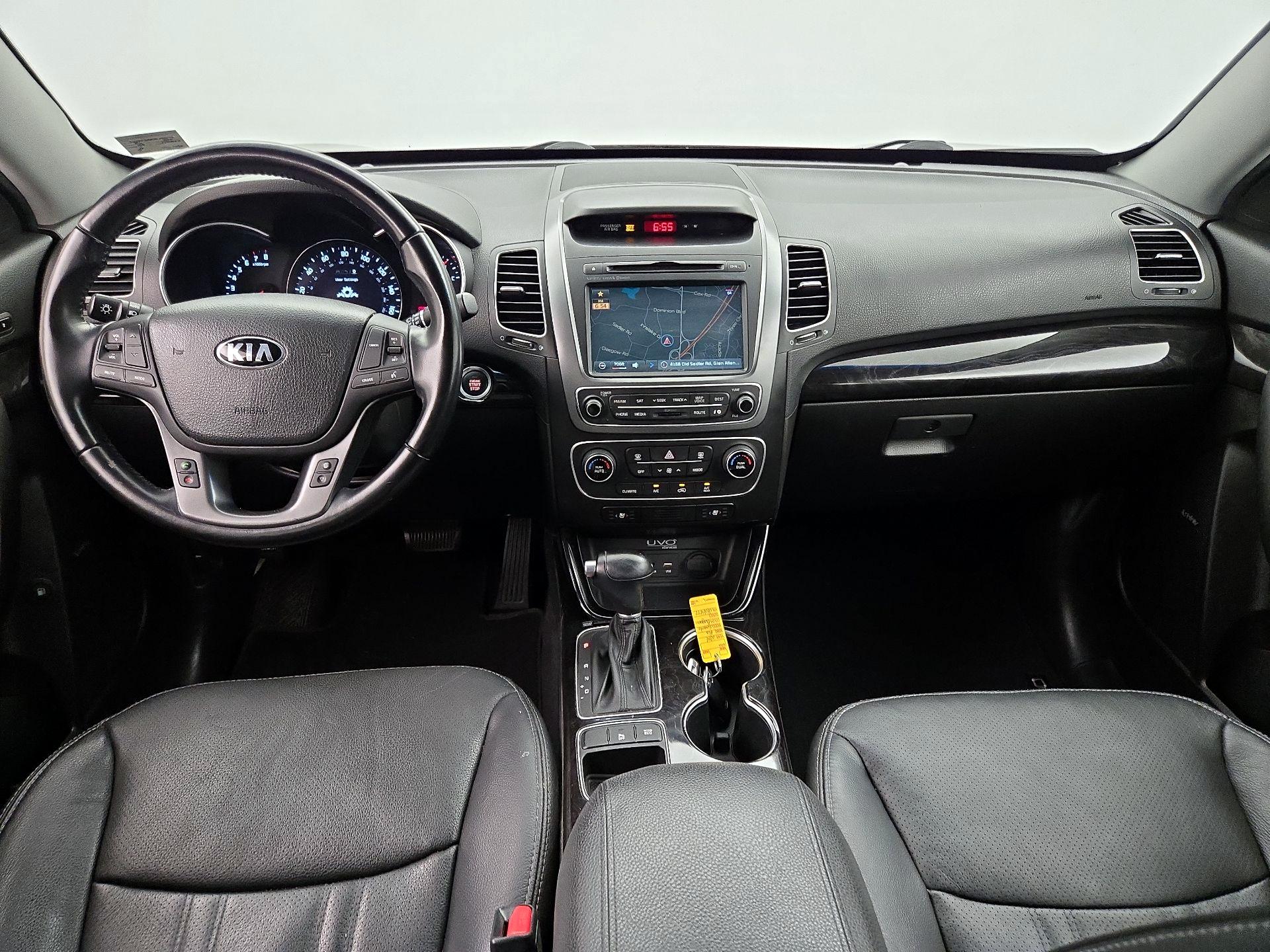 Thumbnail: 2014 Kia Sorento - 9