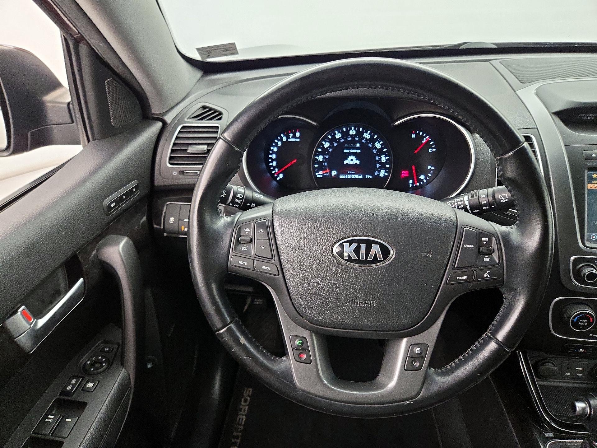 Thumbnail: 2014 Kia Sorento - 10