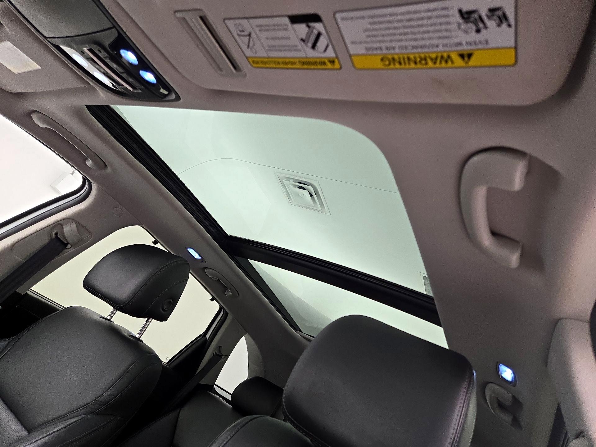 Thumbnail: 2017 Kia Sorento - 20