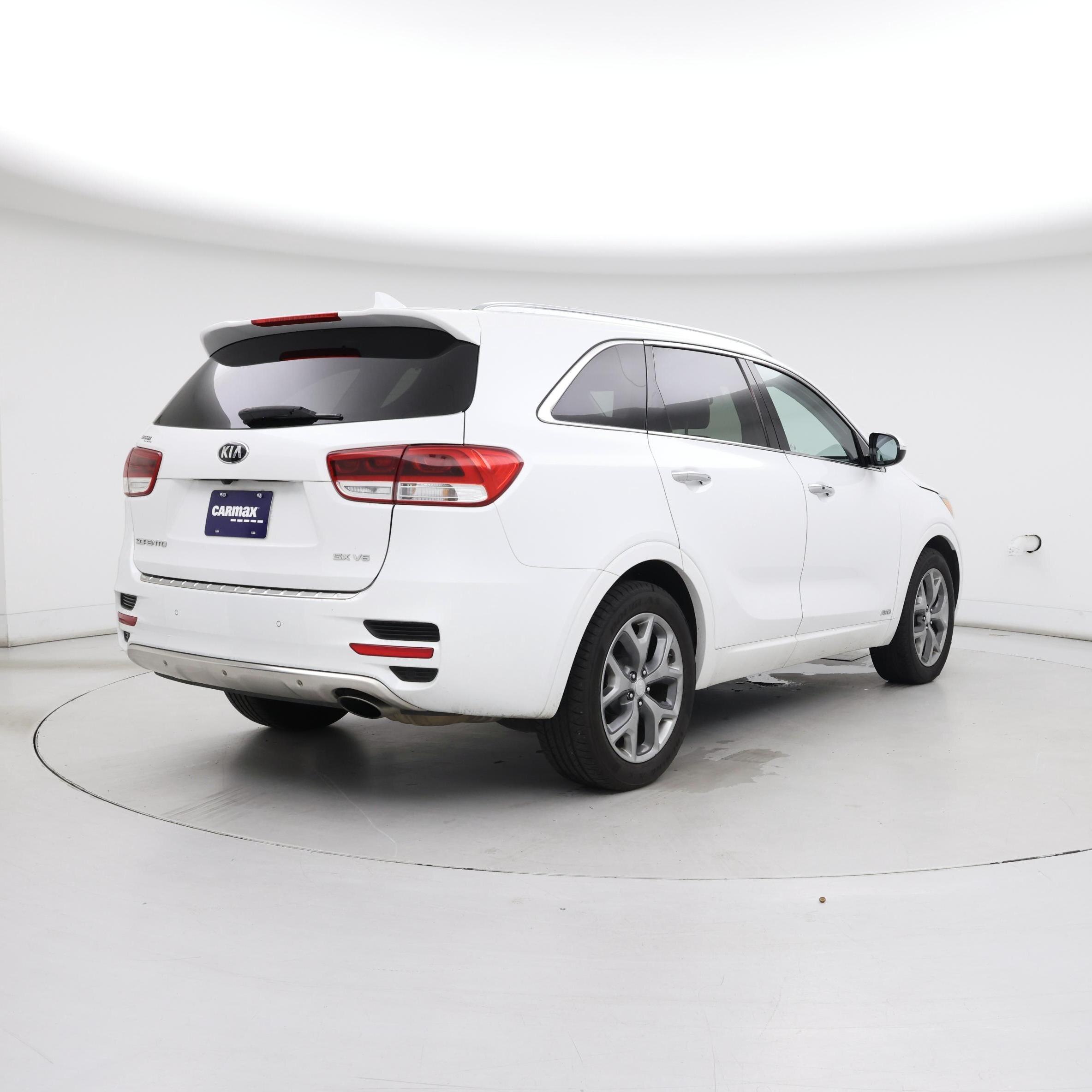 Thumbnail: 2017 Kia Sorento - 8