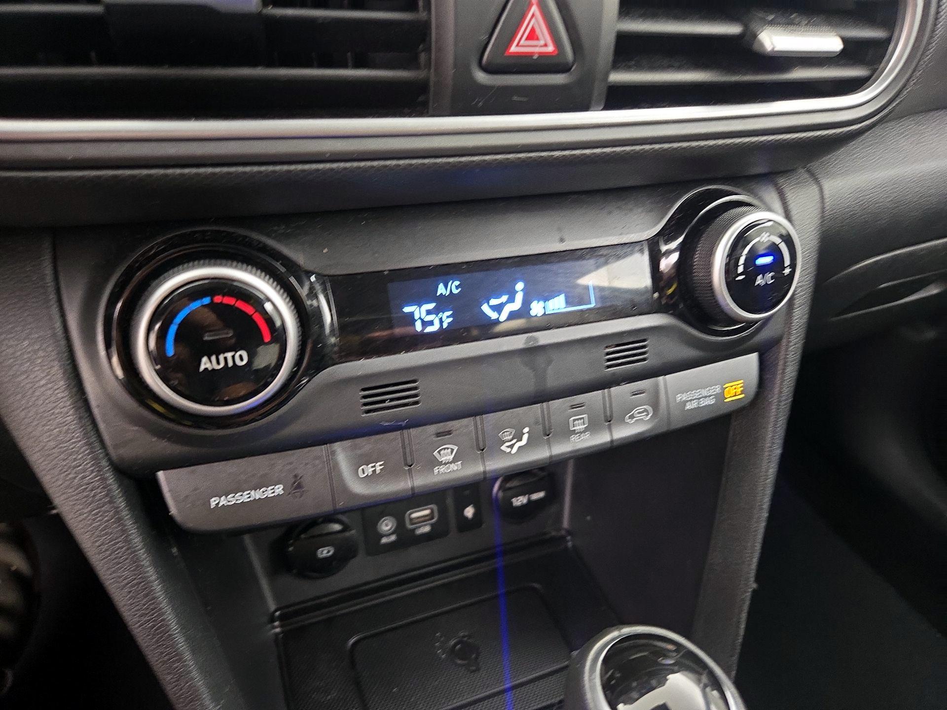 Thumbnail: 2020 Hyundai Kona - 16