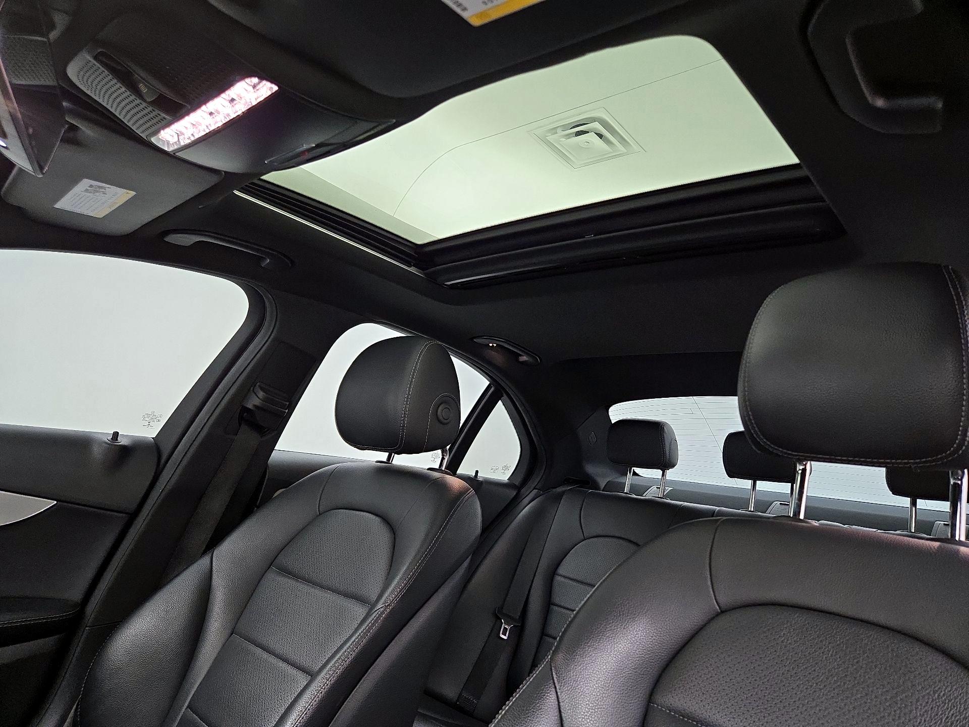 Thumbnail: 2019 Mercedes-Benz C-Class - 19