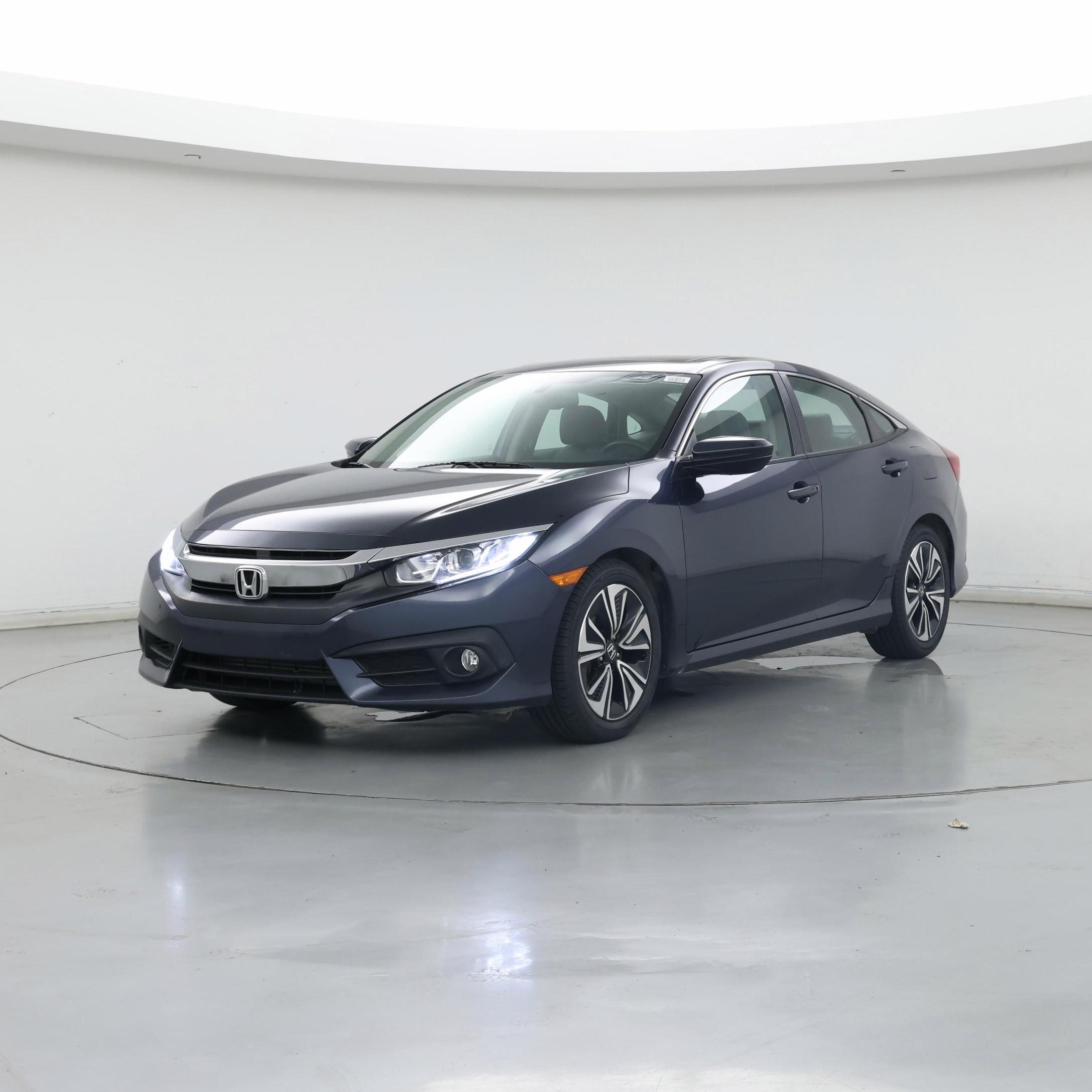 Thumbnail: 2017 Honda Civic - 4