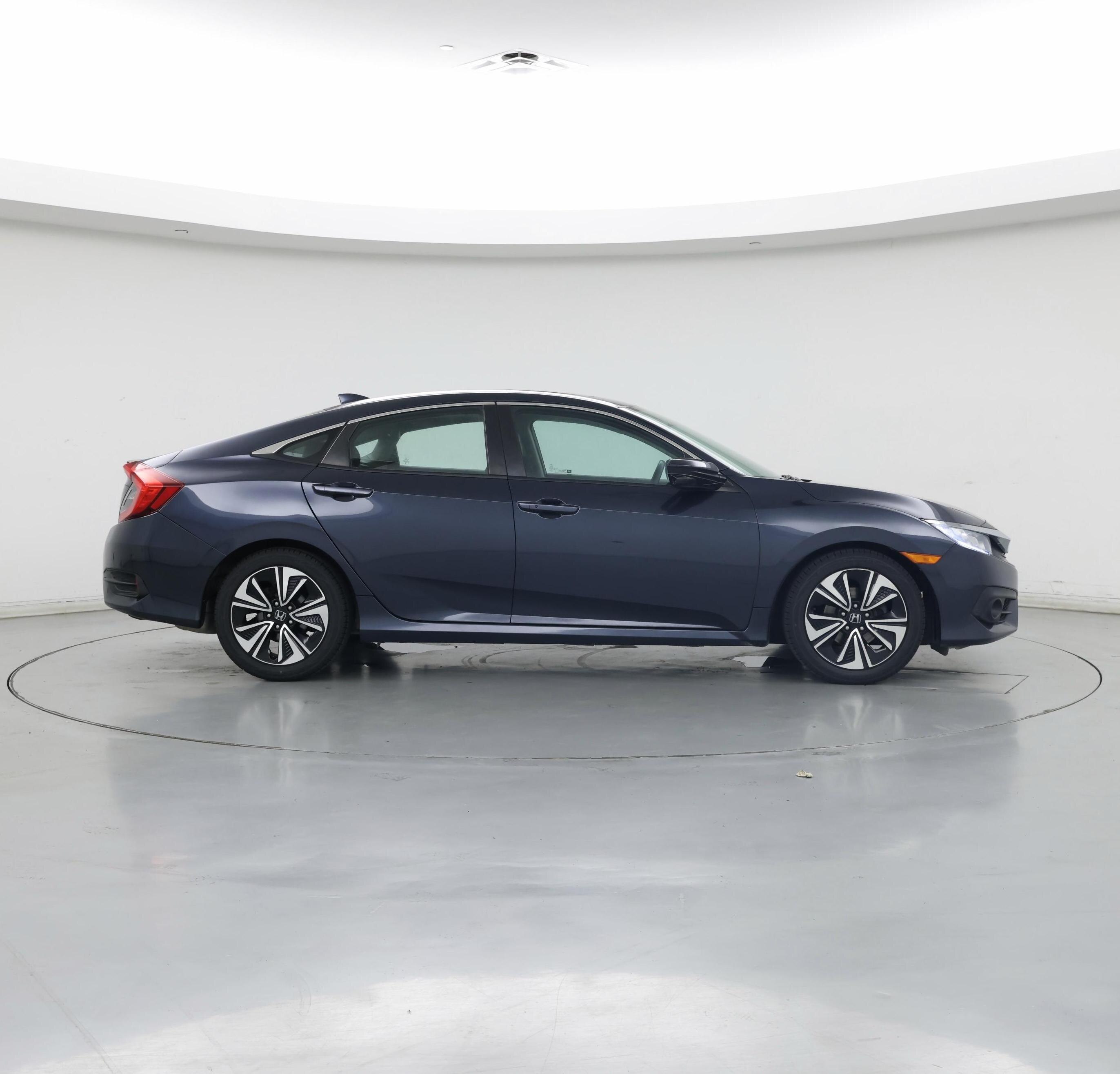 Thumbnail: 2017 Honda Civic - 7