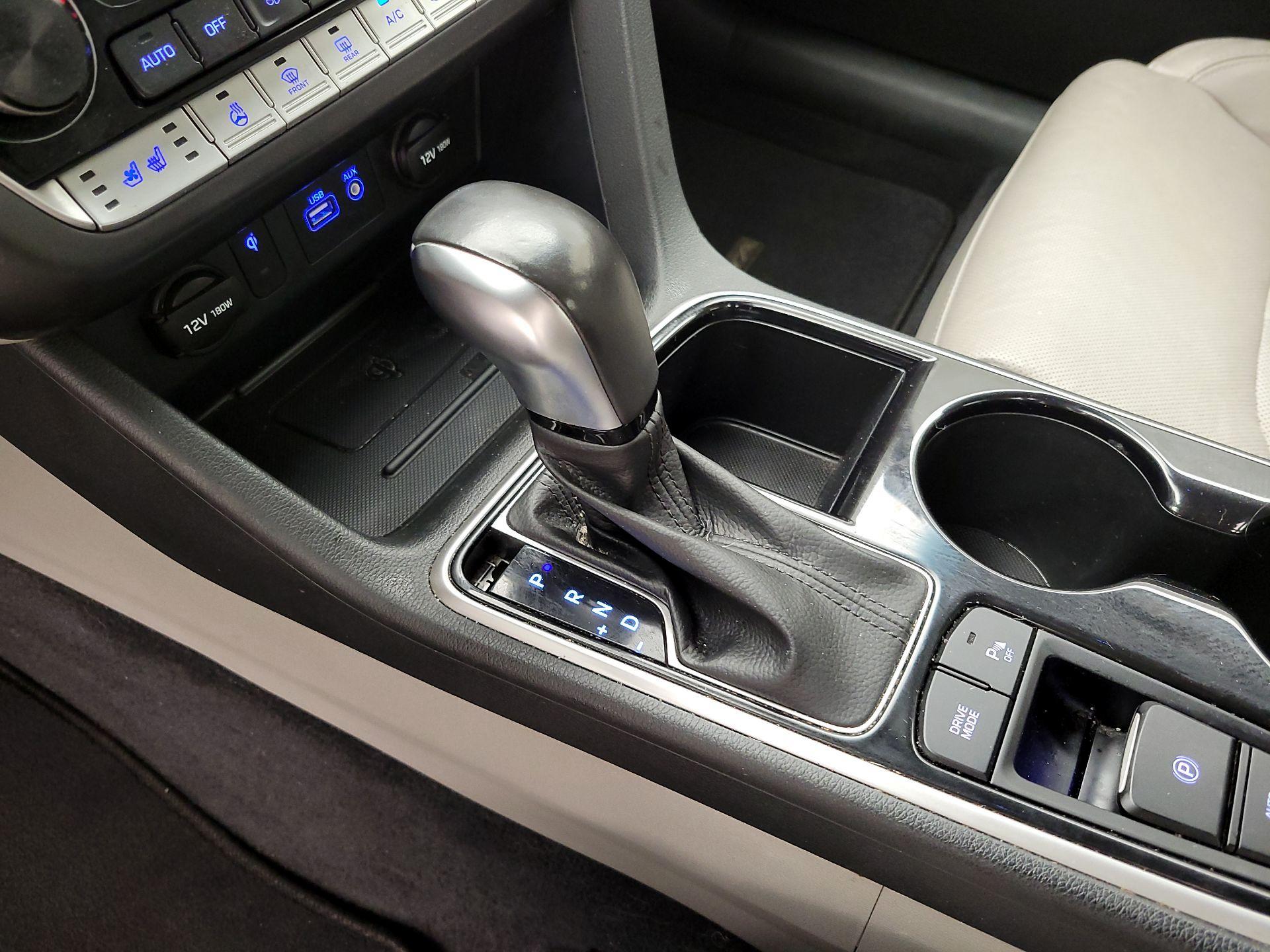 Thumbnail: 2019 Hyundai Sonata - 15