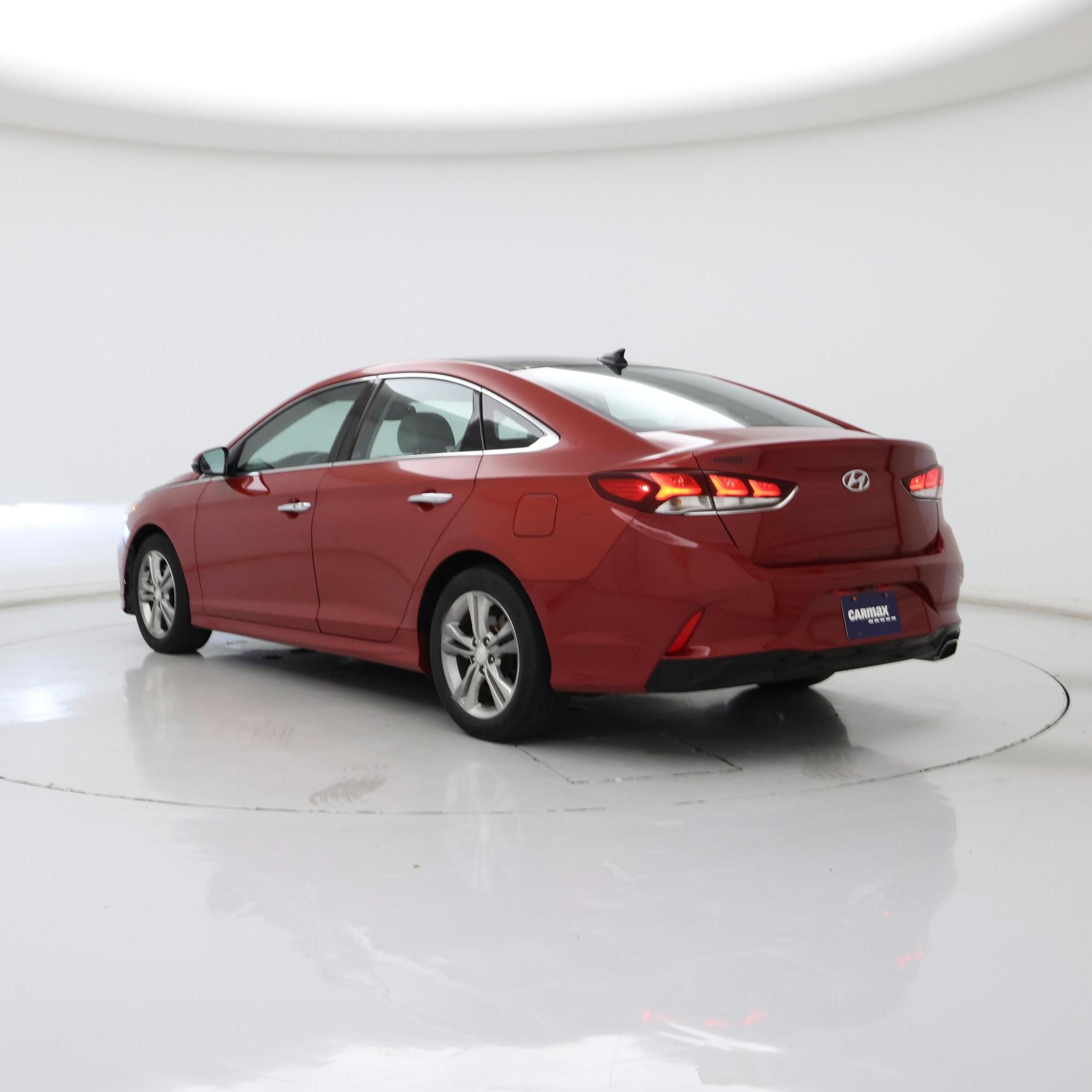 Thumbnail: 2019 Hyundai Sonata - 2